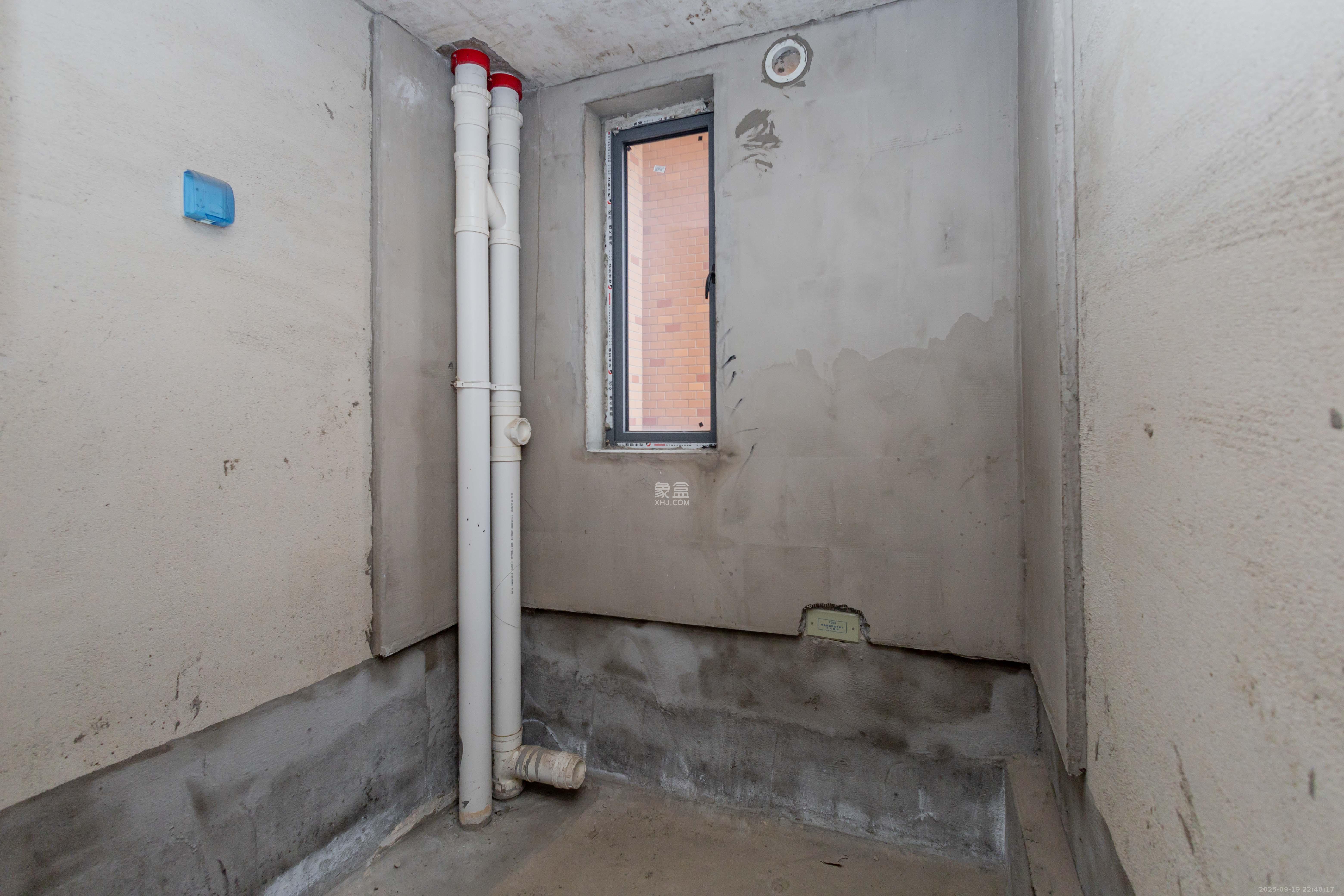 东业上城嘉苑（晟悦国际）  1室0厅0卫    66.0万卫生间