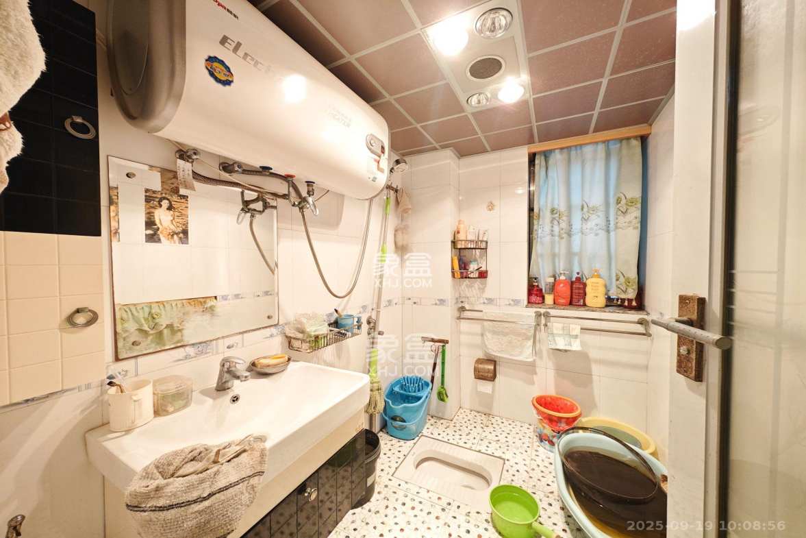 大为时代家园 2室2厅2卫 1600.0元/月 大为时代家园 2室2厅2卫 1600.0元/月室内图