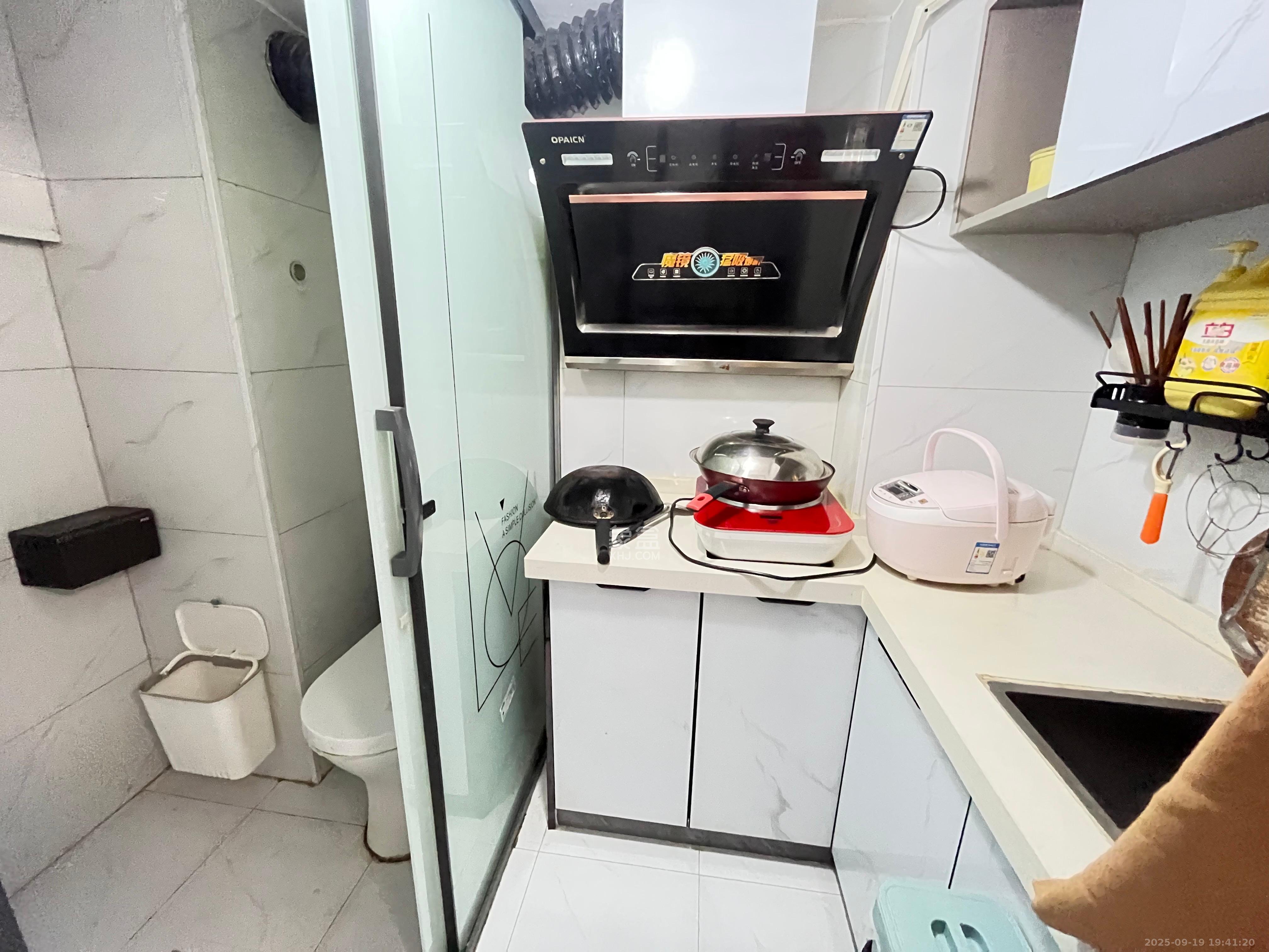 阿舍南2号(花之林大厦) 1室0厅0卫 1200.0元/月 阿舍南2号(花之林大厦) 1室0厅0卫 1200.0元/月室内图