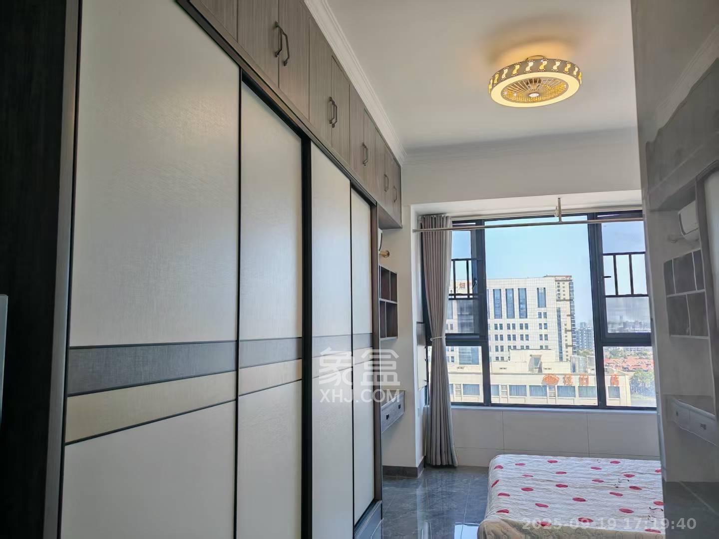 梅溪湖家居建材城 1室1厅1卫 1400.0元/月 梅溪湖家居建材城 1室1厅1卫 1400.0元/月室内图