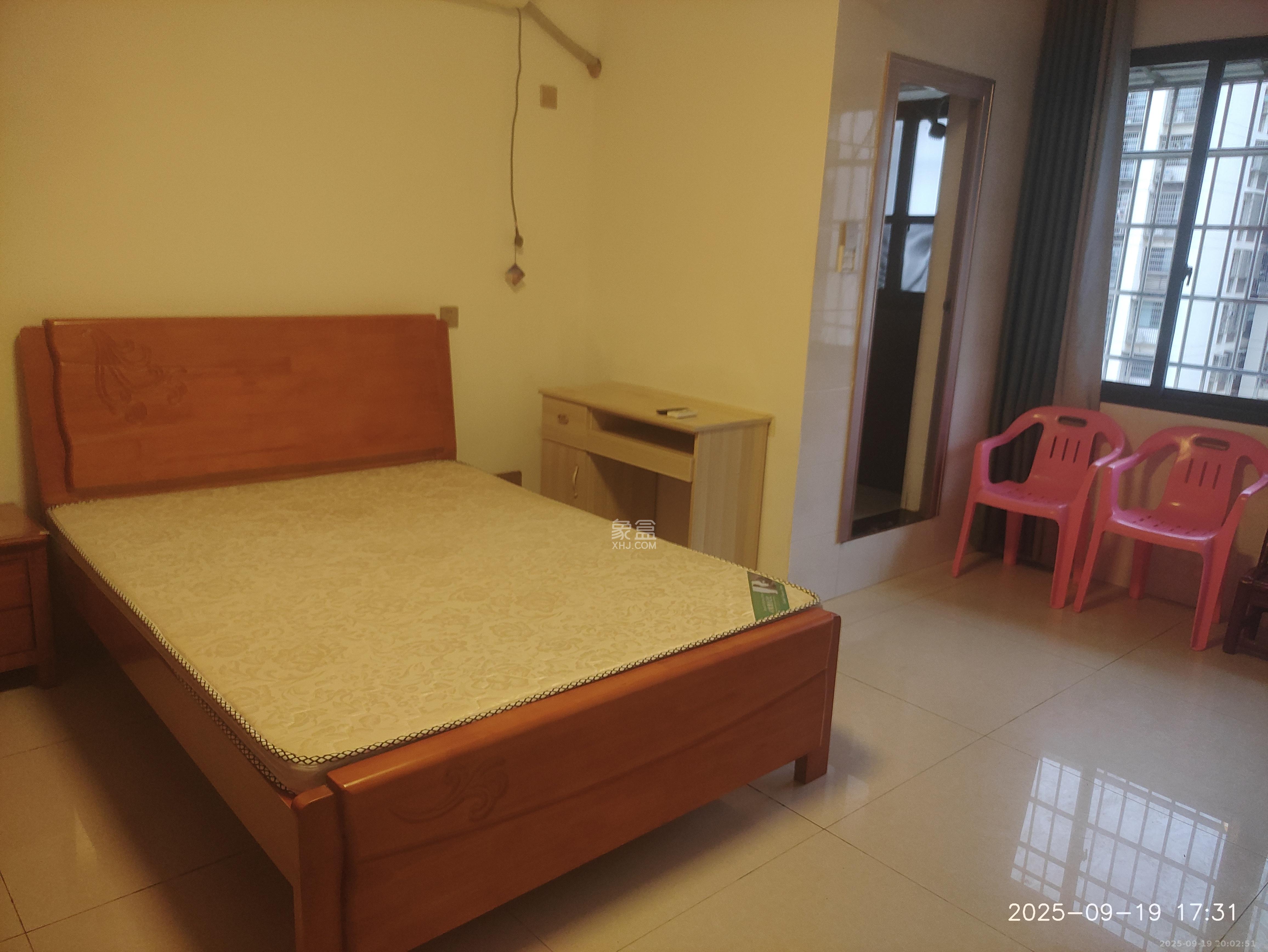 桥头家苑一期 1室0厅0卫 1000.0元/月 桥头家苑一期 1室0厅0卫 1000.0元/月室内图