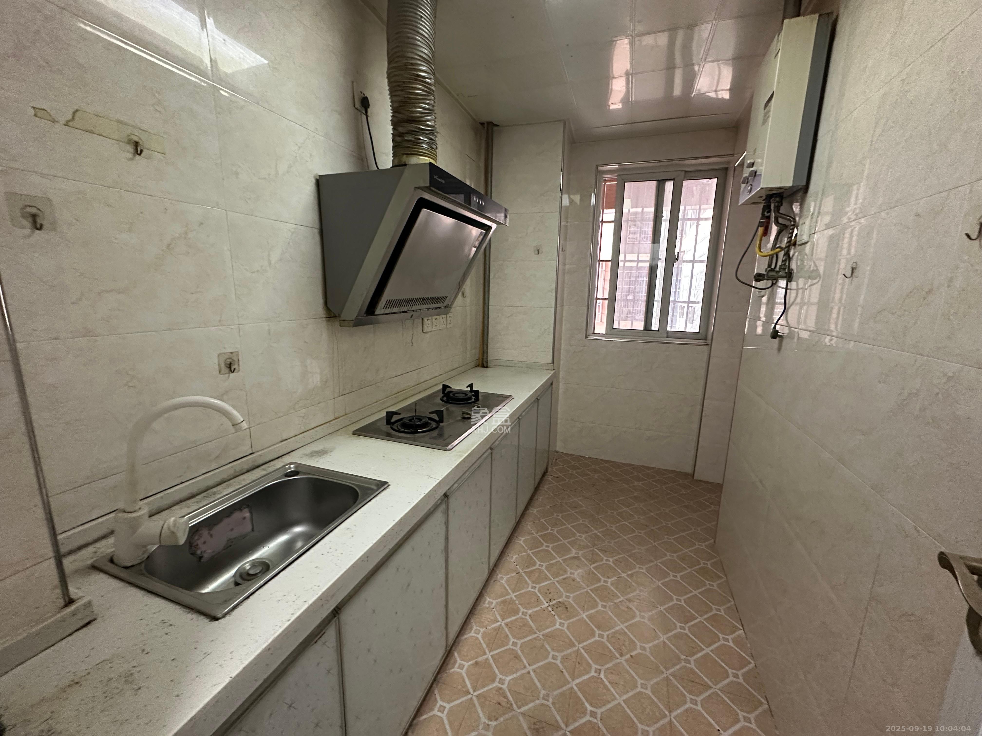 联盟佳苑 3室2厅1卫 1500.0元/月 联盟佳苑 3室2厅1卫 1500.0元/月室内图