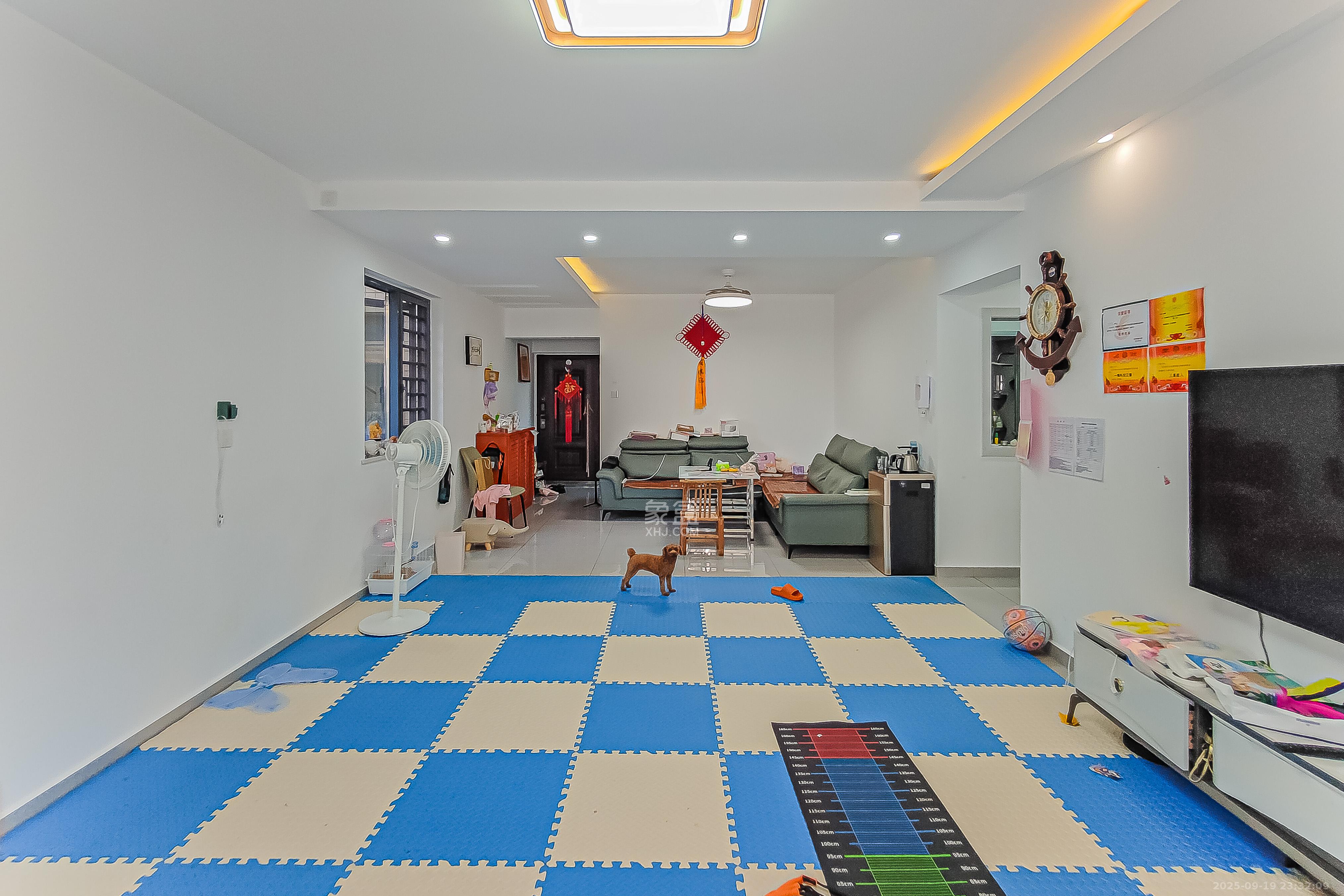 湖南第六工程有限公司机关小区（六公司机关大院）  5室2厅1卫   148.00万客厅