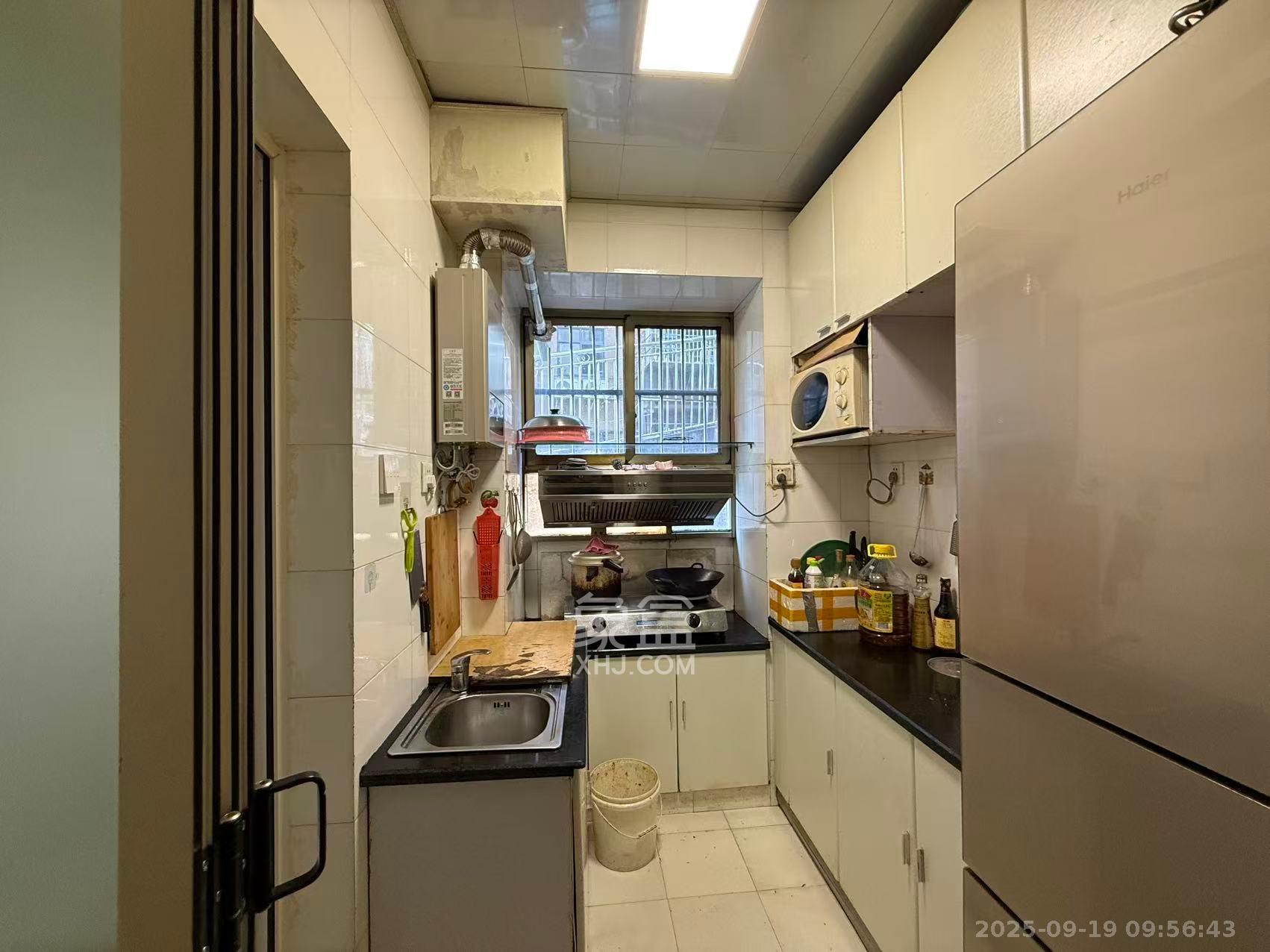 南湖路水工机械厂宿舍 2室1厅1卫 1600.0元/月 南湖路水工机械厂宿舍 2室1厅1卫 1600.0元/月室内图