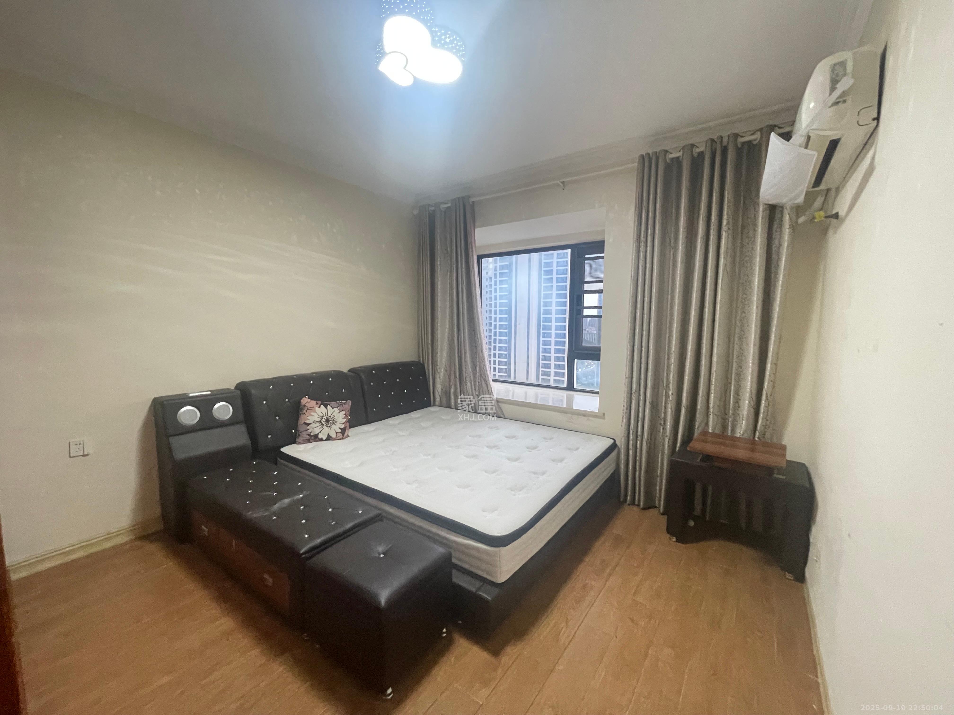 北京御园一二期（国泰嘉园）  3室2厅2卫    2600.0元/月室内图