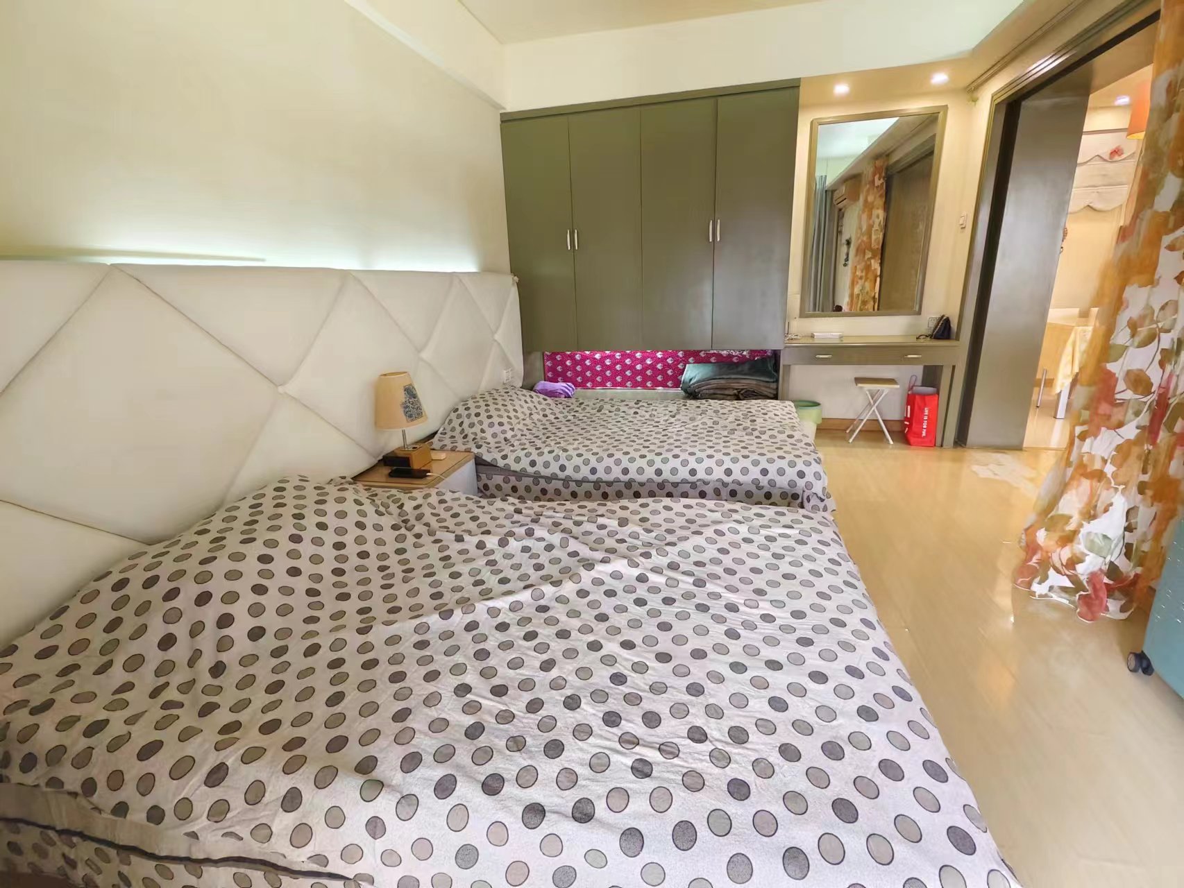 金域湾畔 1室1厅1卫 2300.0元/月 金域湾畔 1室1厅1卫 2300.0元/月室内图