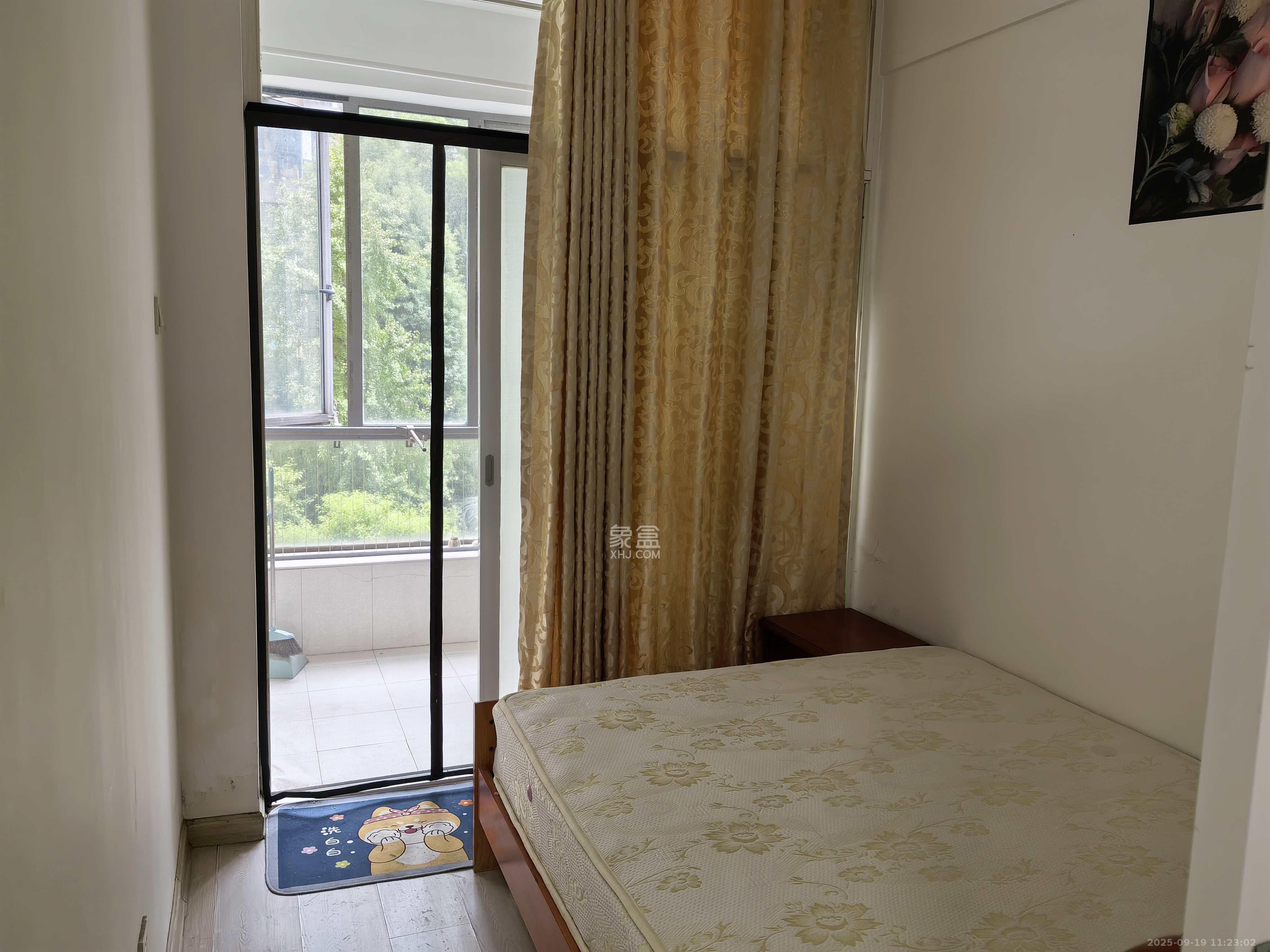 建鸿达华都(华都小户型及大华写字楼) 1室1厅1卫 2500.0元/月 建鸿达华都(华都小户型及大华写字楼) 1室1厅1卫 2500.0元/月室内图