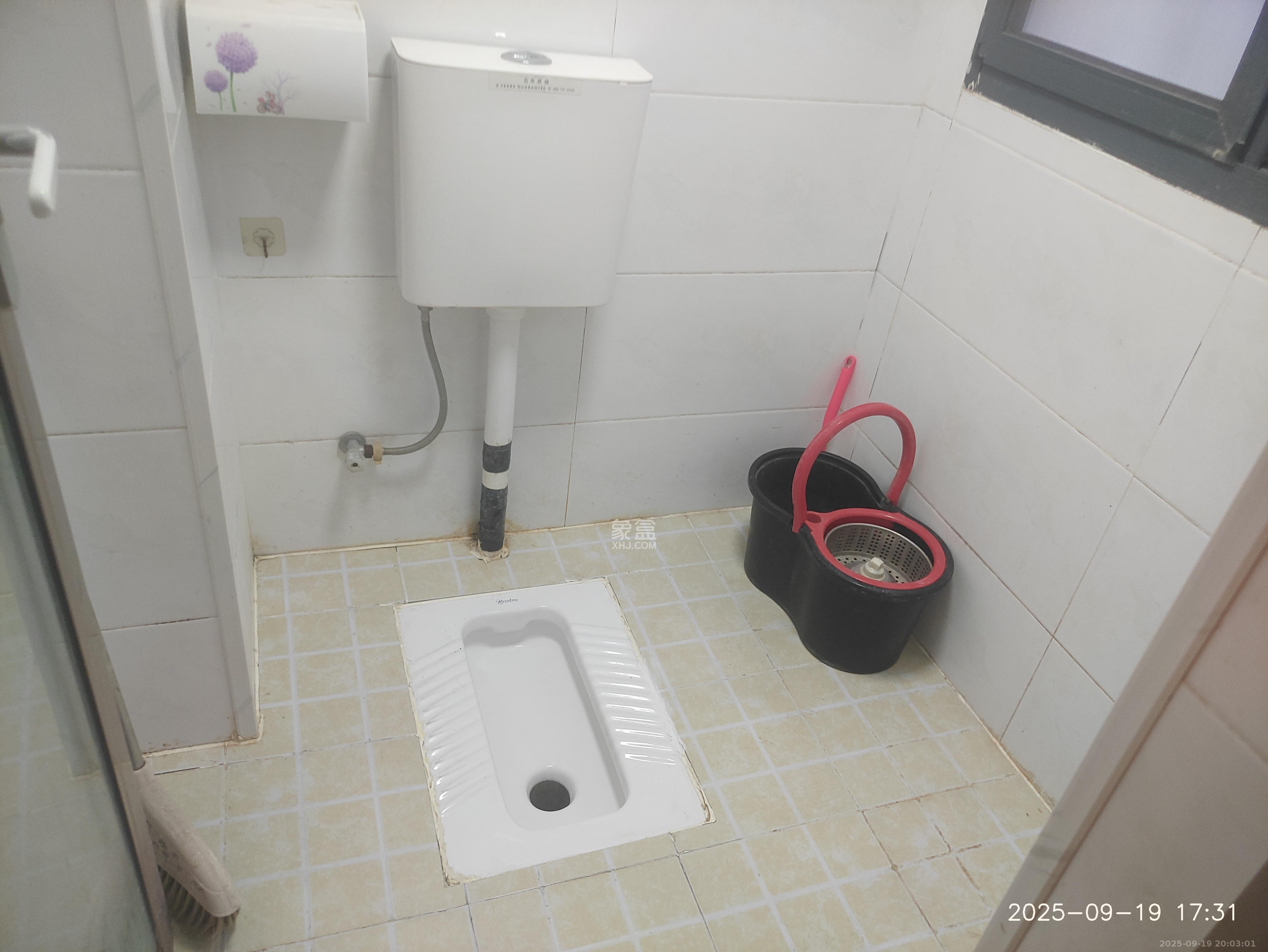 桥头家苑一期  1室0厅0卫    1000.0元/月室内图