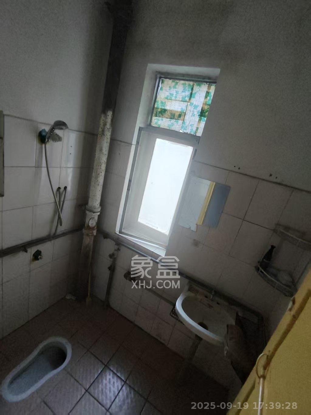 航天大院  2室1厅0卫    1400.0元/月室内图