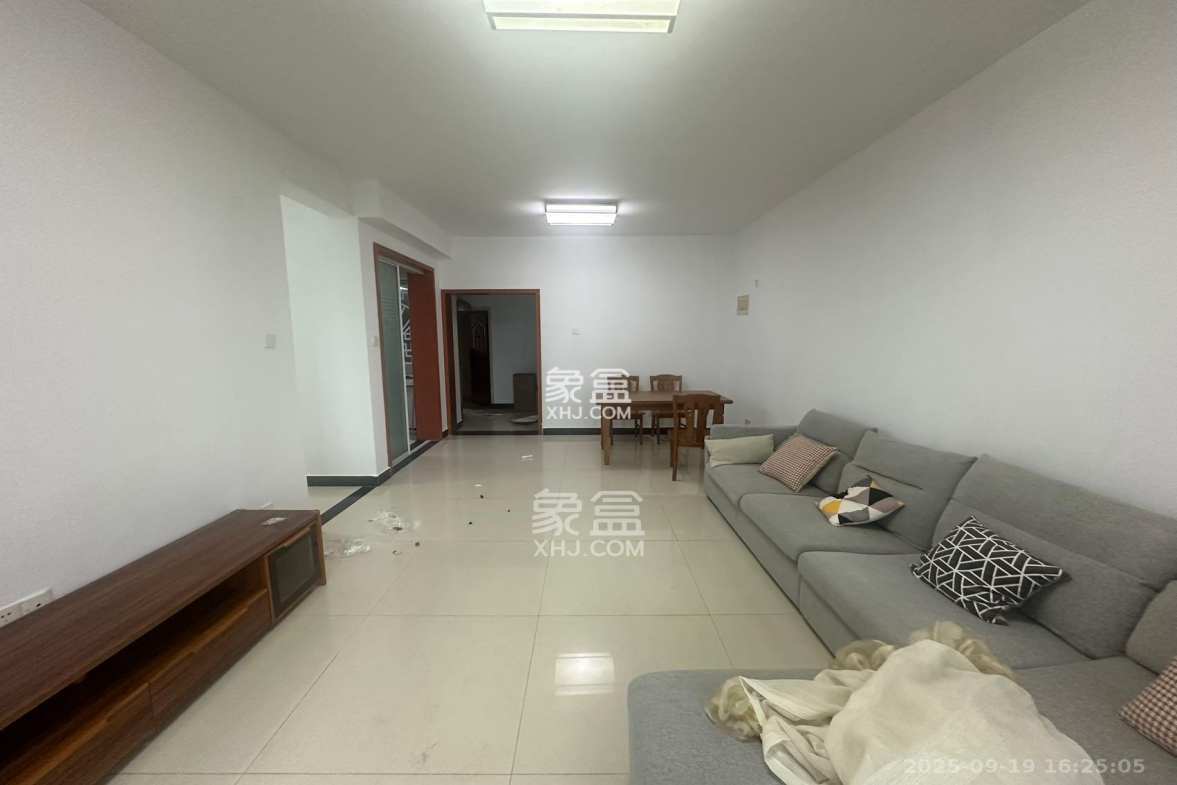 湘江世纪城达江苑 3室2厅1卫 2000.0元/月 湘江世纪城达江苑 3室2厅1卫 2000.0元/月室内图