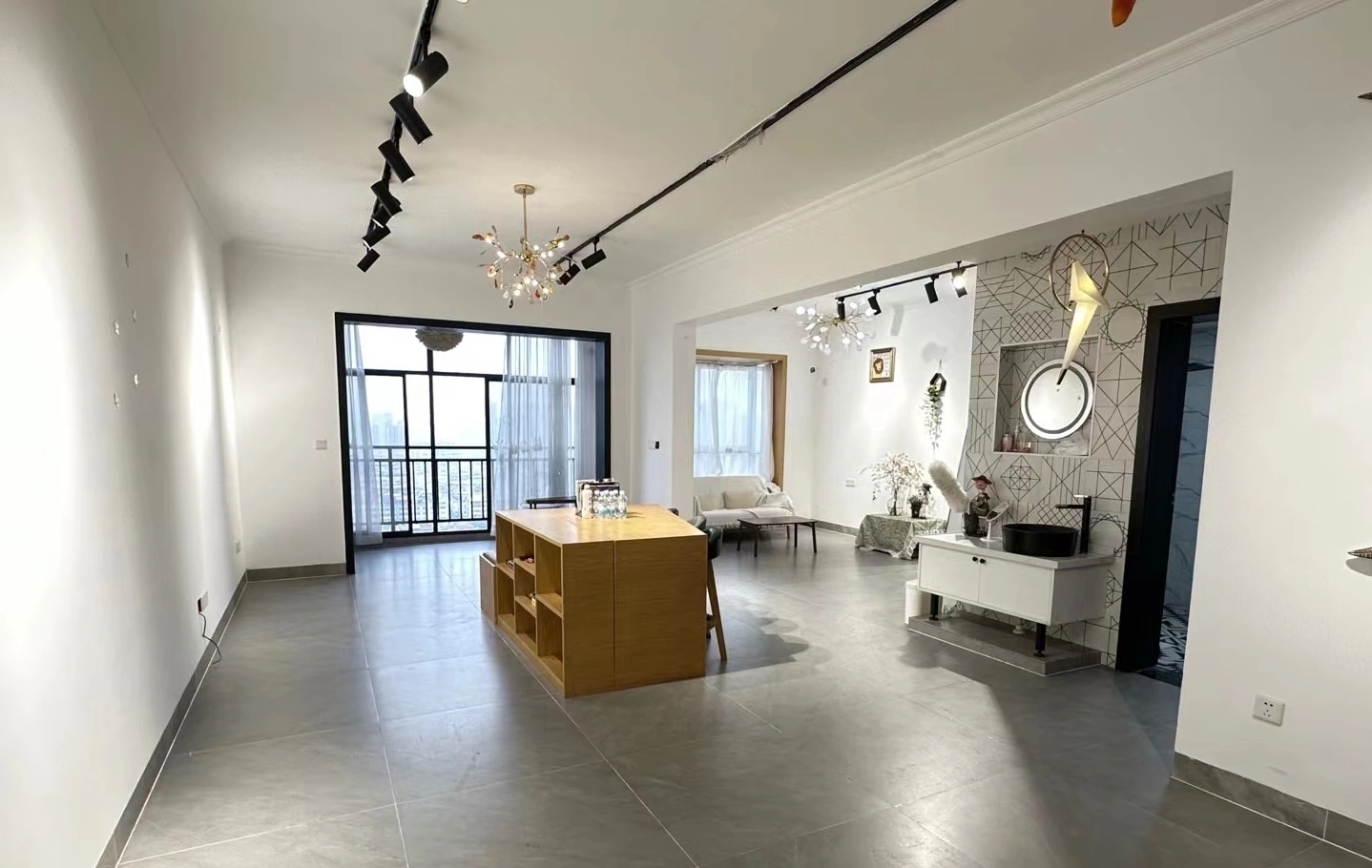 船山茗居  1室0厅0卫   2100.00元/月室内图
