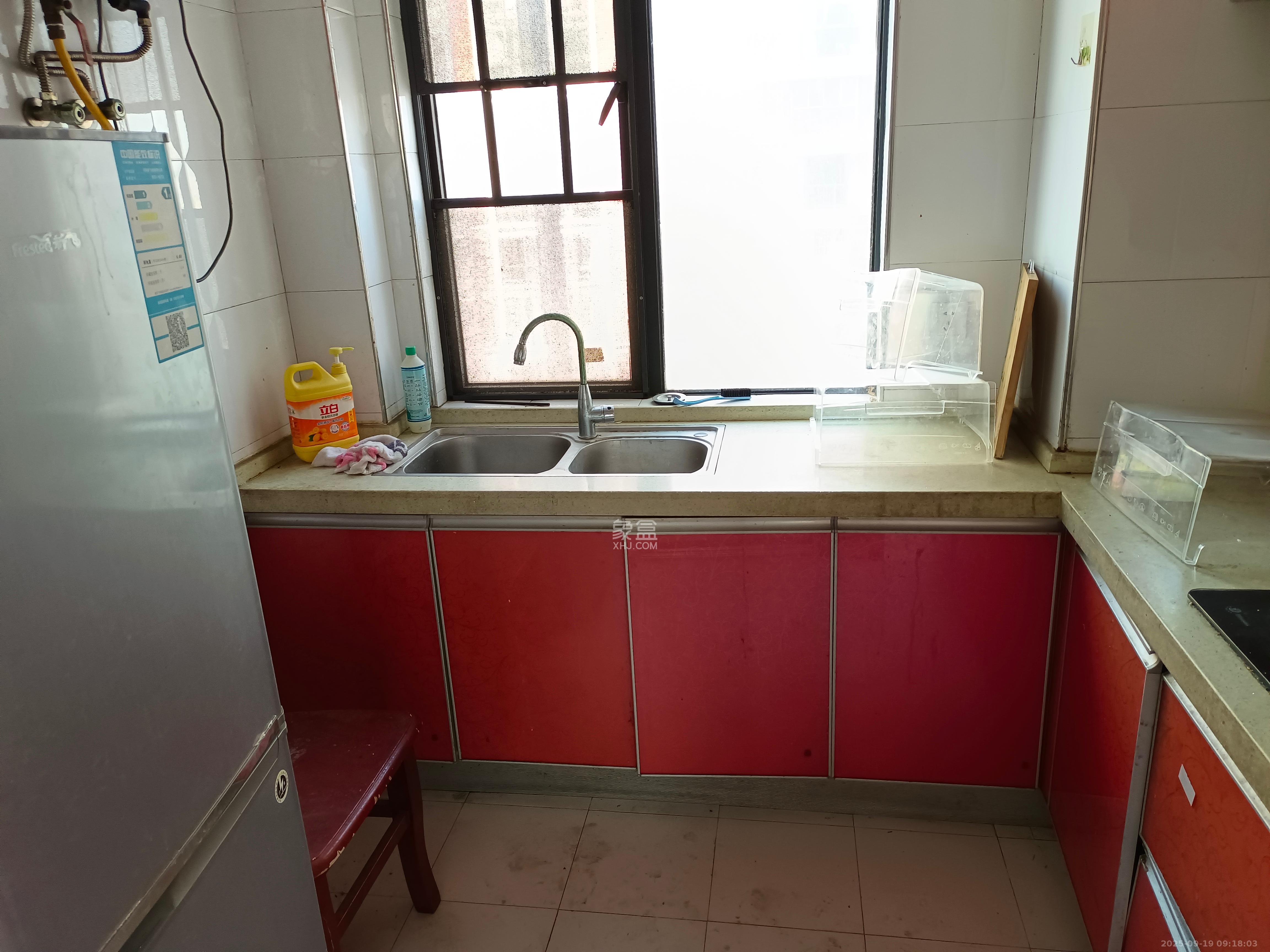 浩龙音乐界 3室2厅2卫 1650.0元/月 浩龙音乐界 3室2厅2卫 1650.0元/月室内图