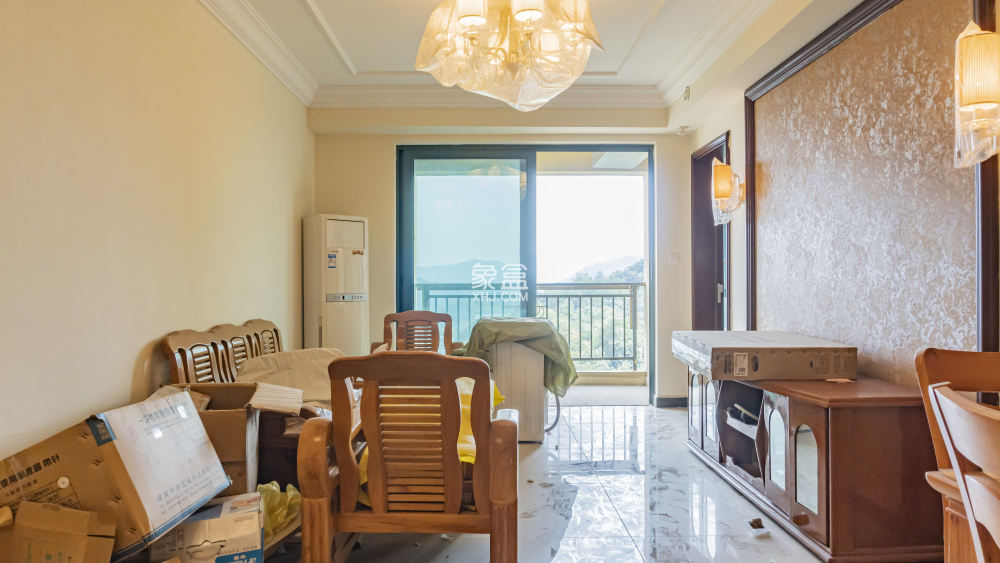 恒大绿洲  2室2厅1卫    2000.0元/月室内图