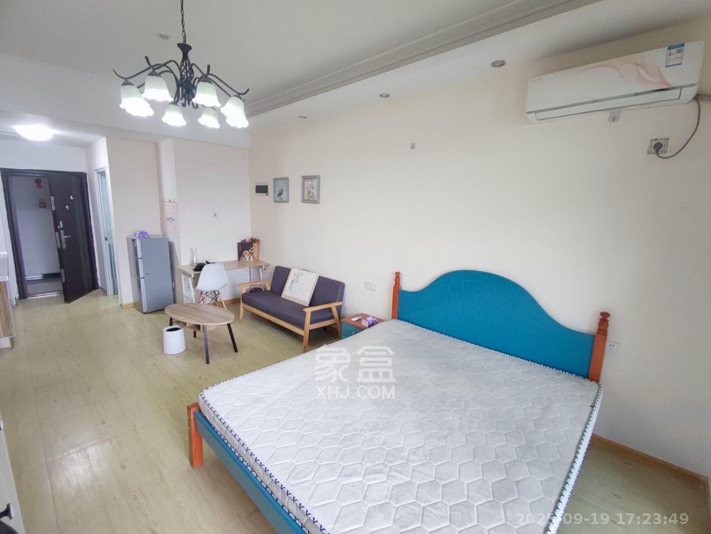 梅溪国际公寓(步步高新天地) 1室0厅0卫 1500.0元/月 梅溪国际公寓(步步高新天地) 1室0厅0卫 1500.0元/月室内图