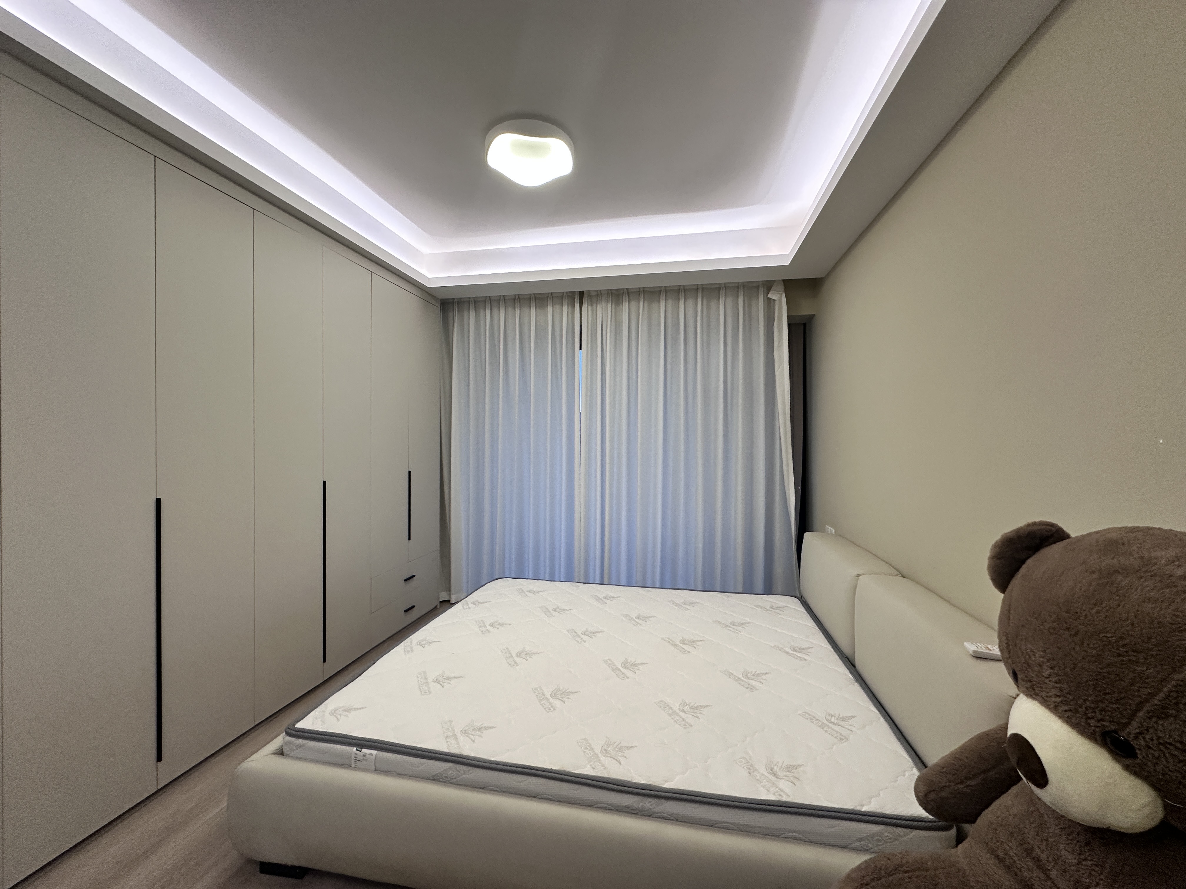 英伦首府金域豪廷 1室1厅1卫 1600.0元/月 英伦首府金域豪廷 1室1厅1卫 1600.0元/月室内图