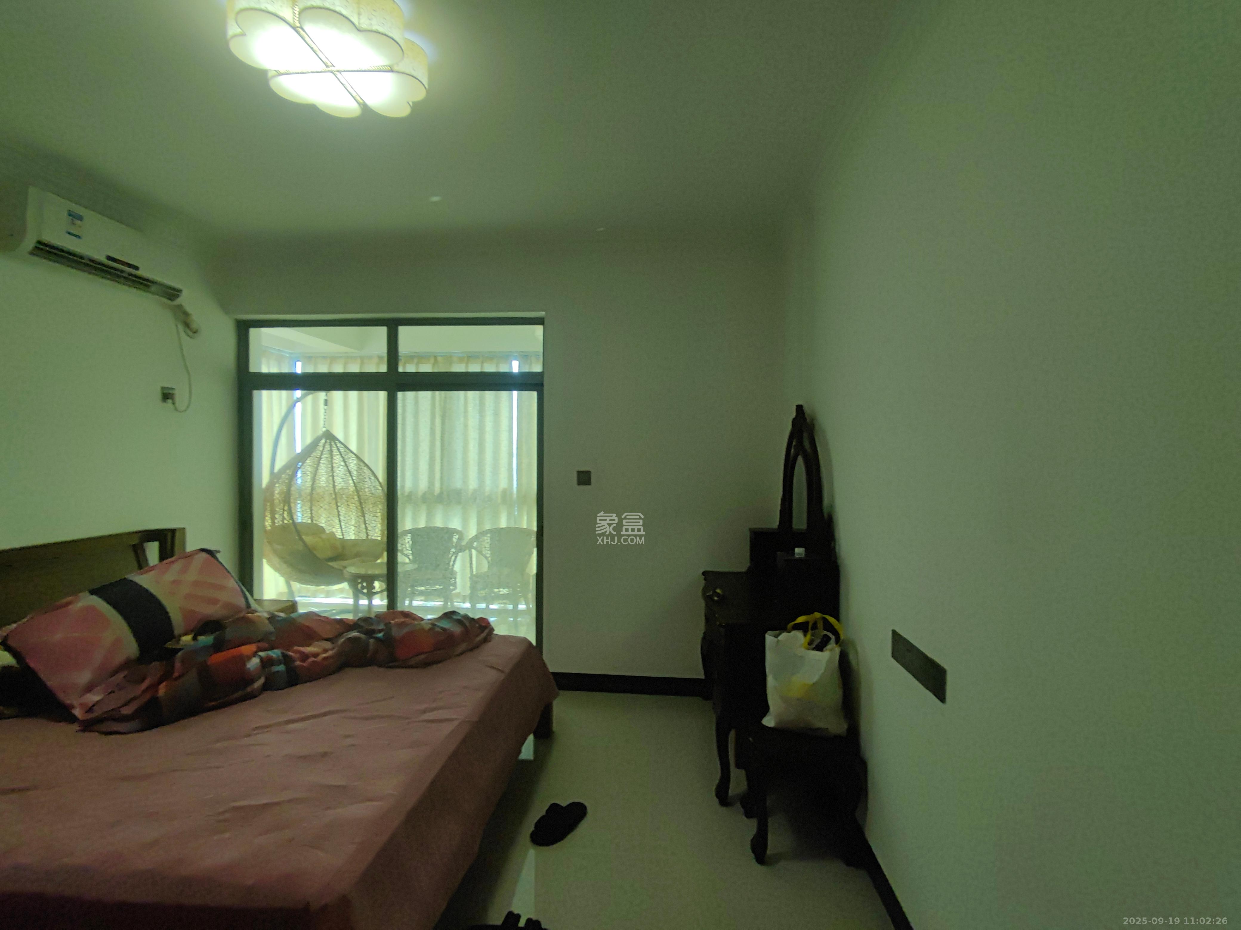 新城新世界一二三期 3室2厅1卫 2700.0元/月 新城新世界一二三期 3室2厅1卫 2700.0元/月室内图