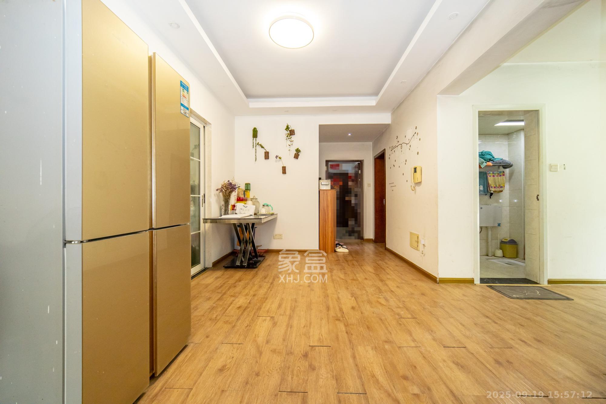 楚天世纪城东苑 2室1厅1卫 49.8万 楚天世纪城东苑 2室1厅1卫 49.8万其他