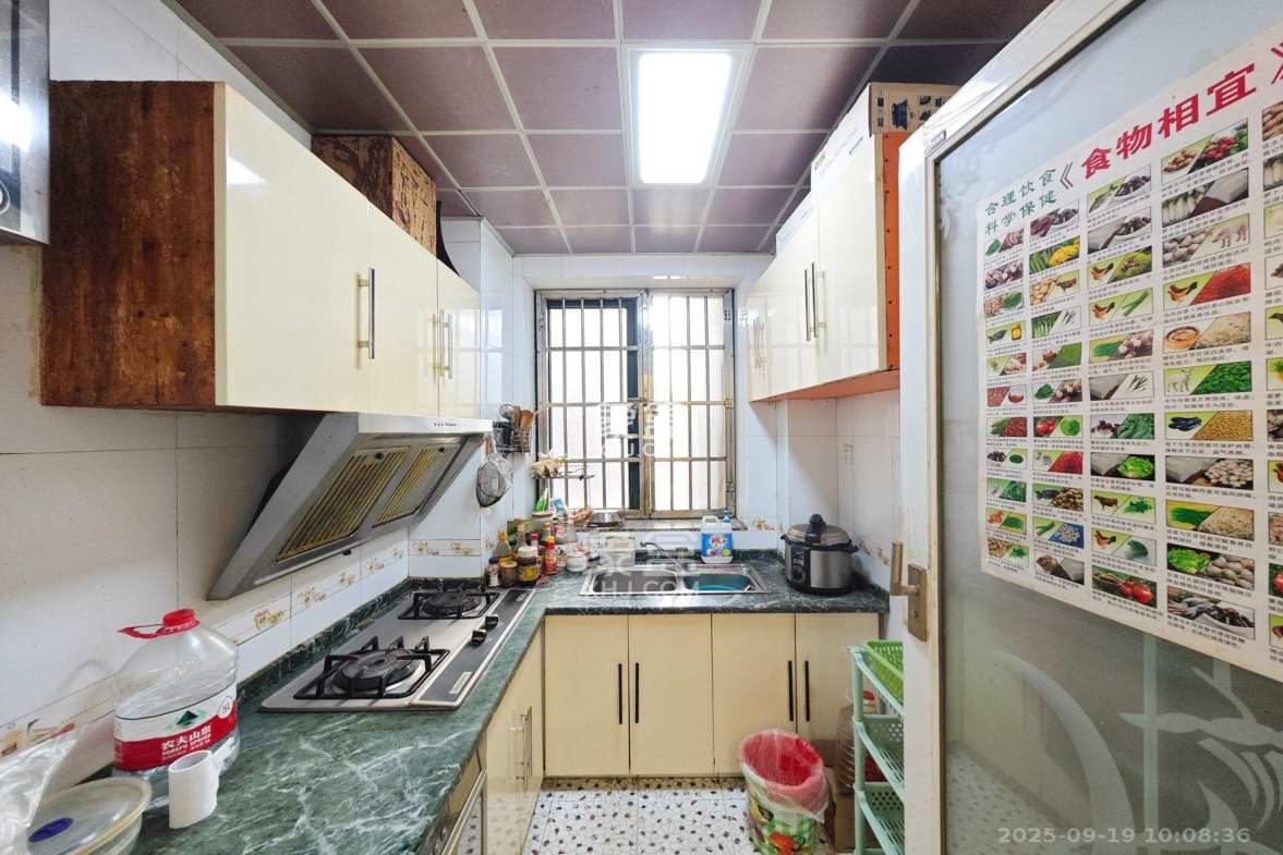 大为时代家园 2室2厅2卫 1600.0元/月 大为时代家园 2室2厅2卫 1600.0元/月室内图