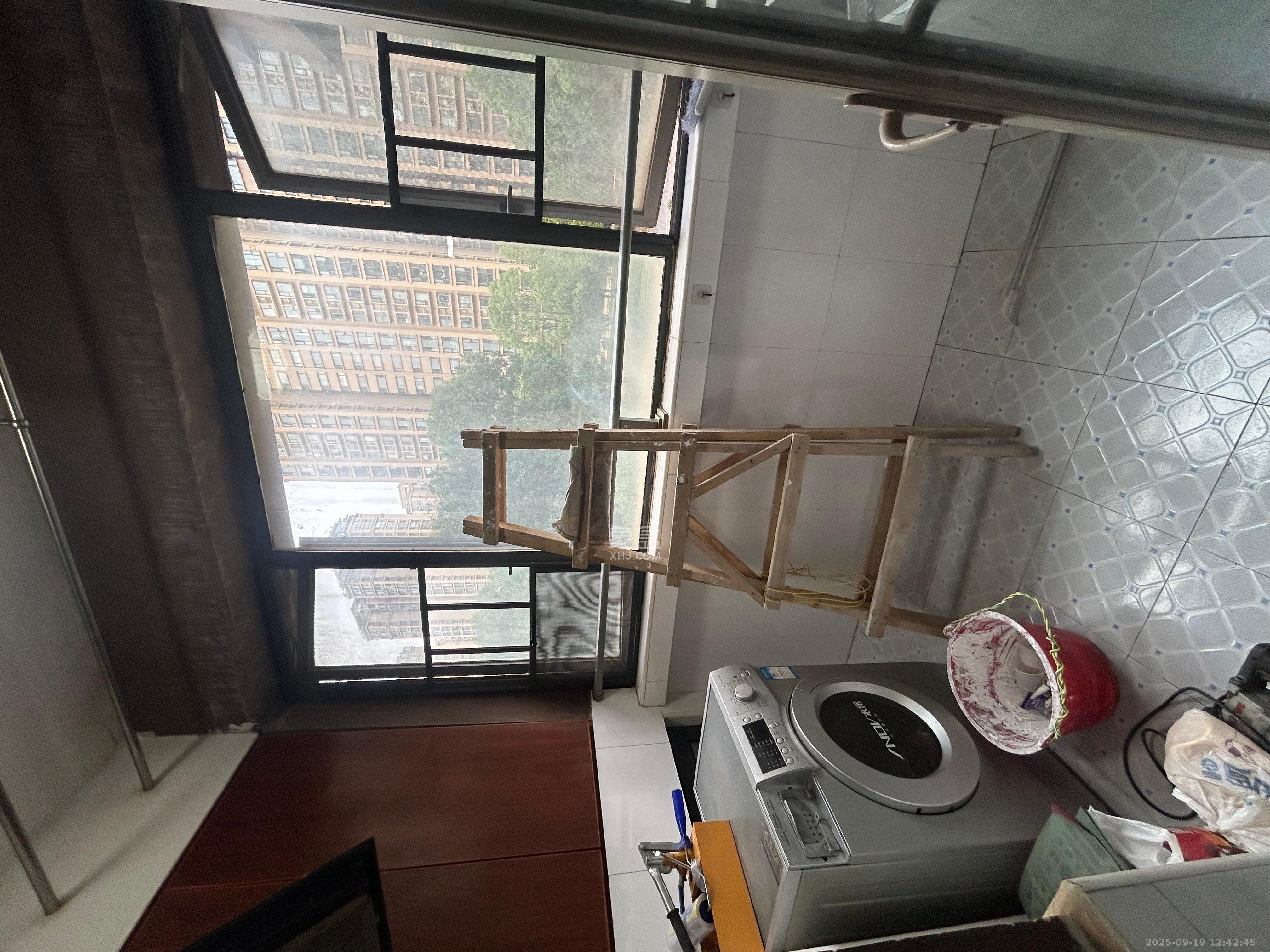 怡海星城 3室2厅1卫 1800.0元/月 怡海星城 3室2厅1卫 1800.0元/月室内图