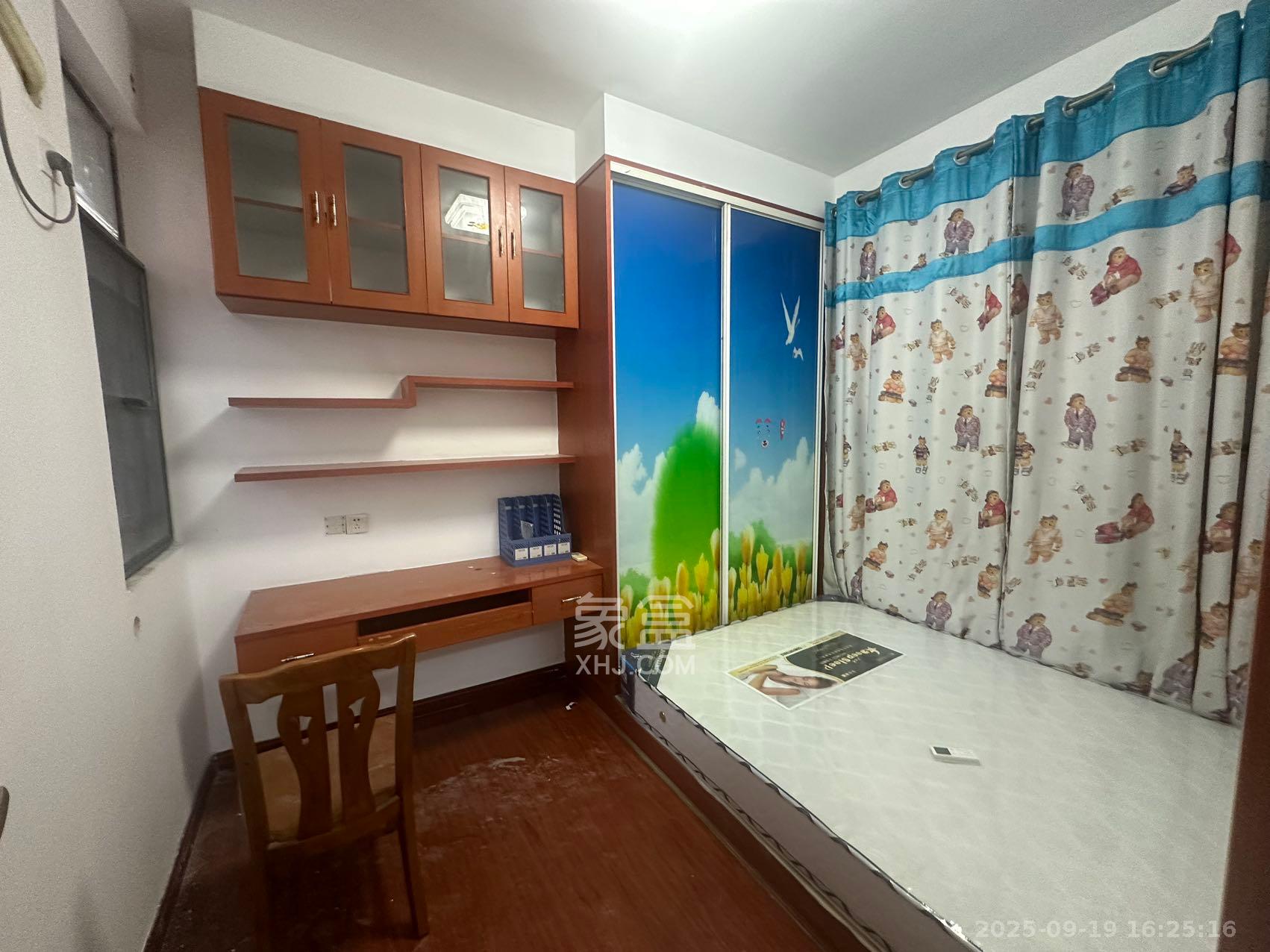 湘江世纪城达江苑  3室2厅1卫    2000.0元/月室内图