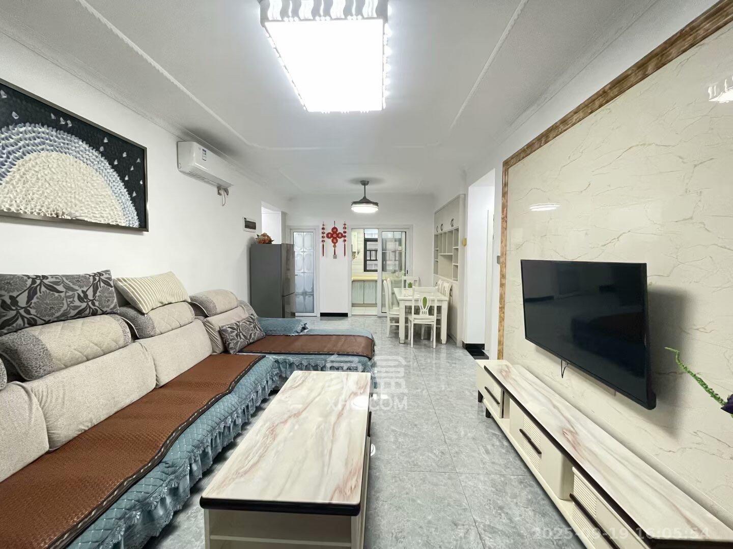 嘉雨兴园 2室1厅1卫 2800.0元/月 嘉雨兴园 2室1厅1卫 2800.0元/月室内图