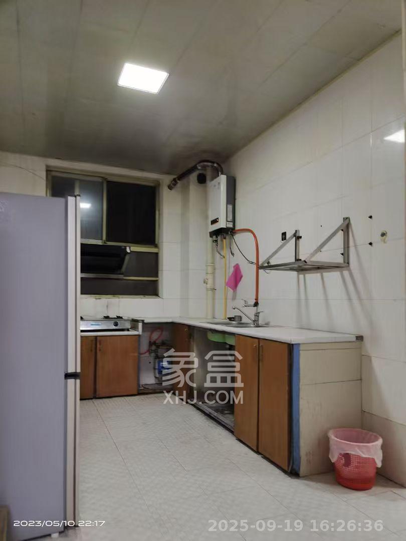 红商建材市场 3室1厅1卫 1900.0元/月 红商建材市场 3室1厅1卫 1900.0元/月室内图