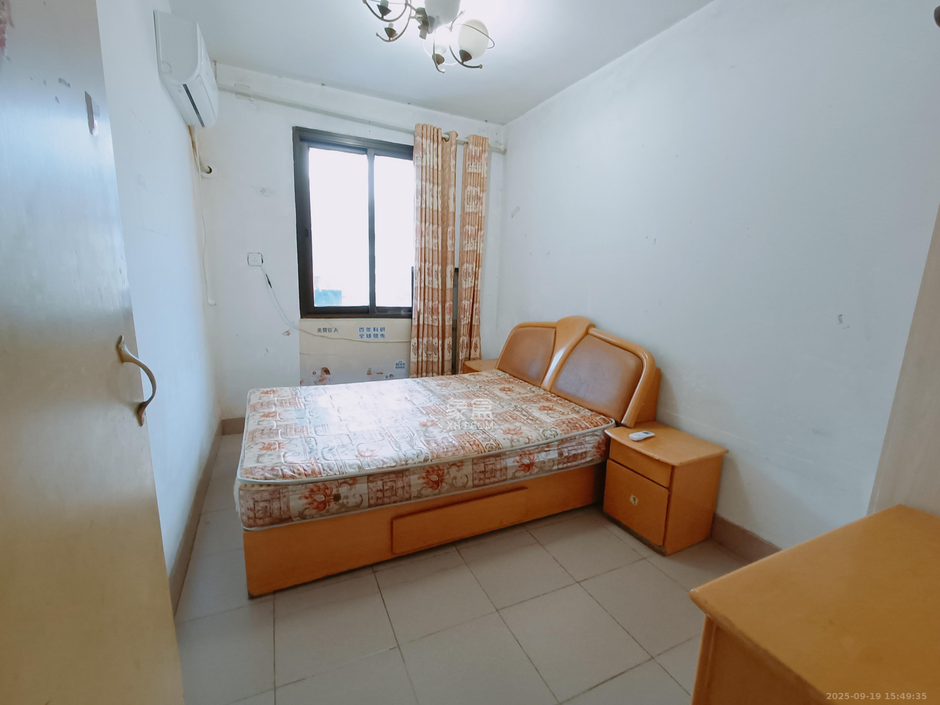 左家塘印刷厂宿舍(人印宿舍) 2室1厅1卫 1100.0元/月 左家塘印刷厂宿舍(人印宿舍) 2室1厅1卫 1100.0元/月室内图