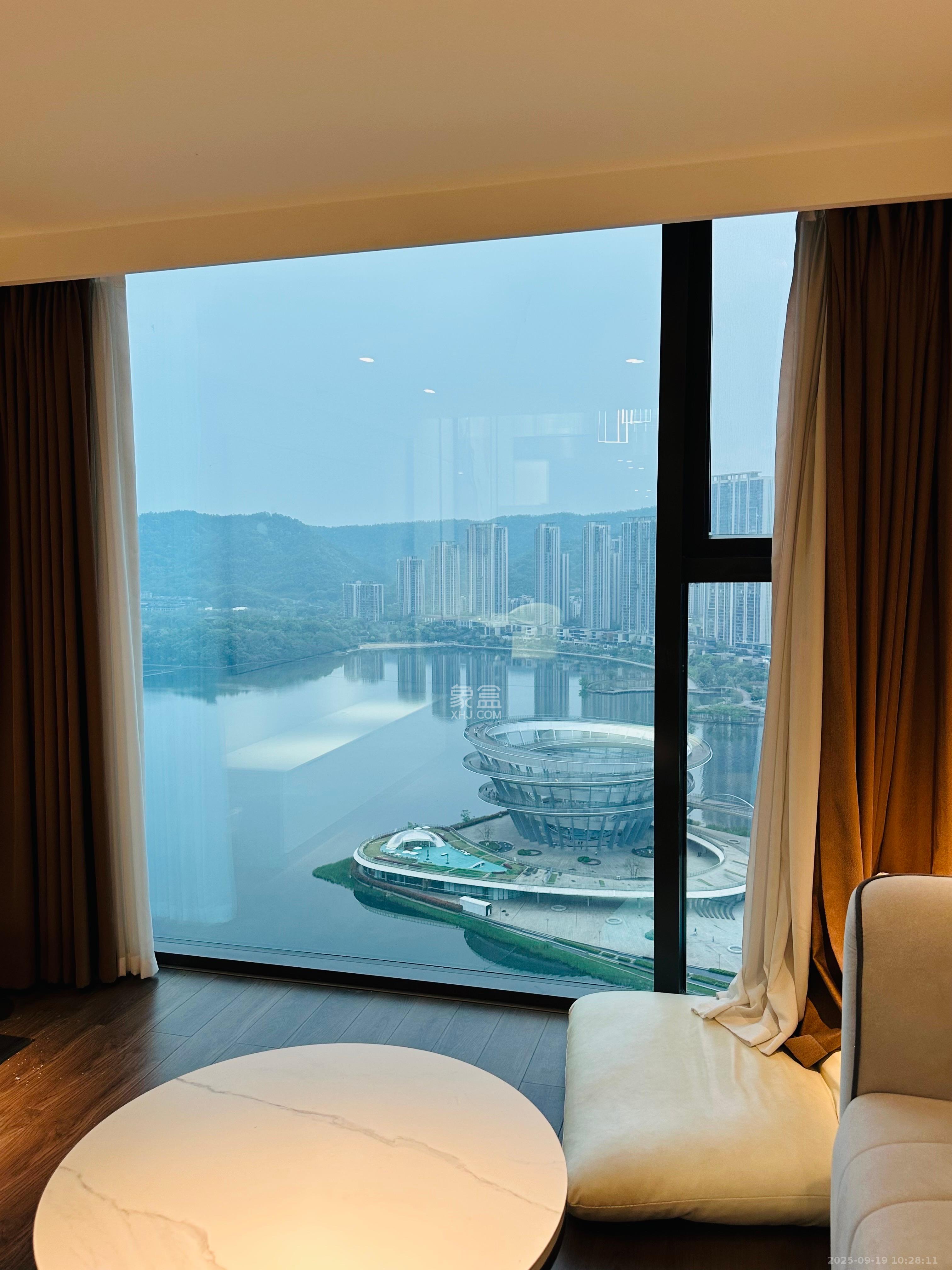 达美寰宇中心 2室2厅1卫 3500.0元/月 达美寰宇中心 2室2厅1卫 3500.0元/月室内图