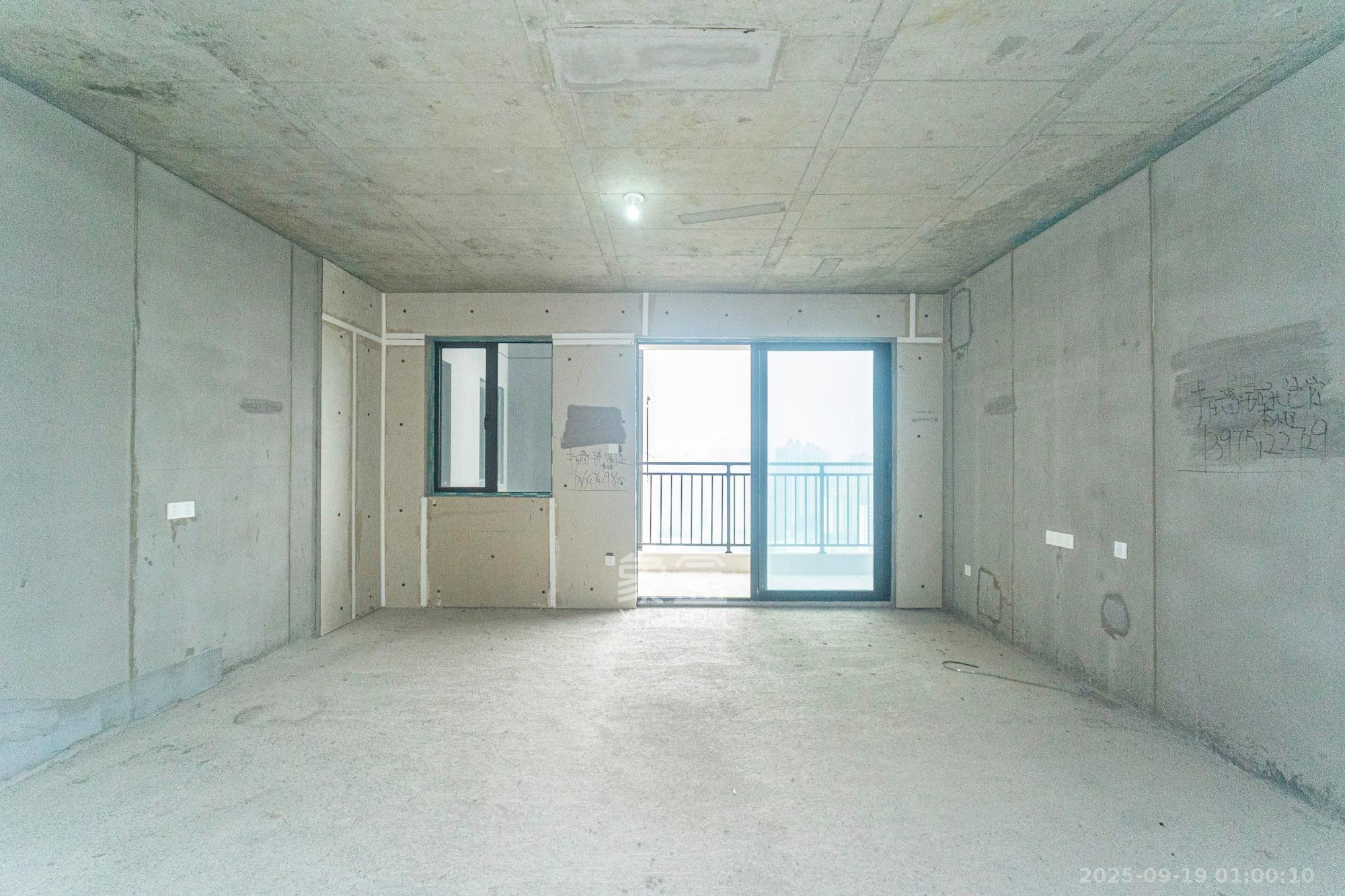 和顺府  4室2厅2卫    116.8万 和顺府  4室2厅2卫    116.8万