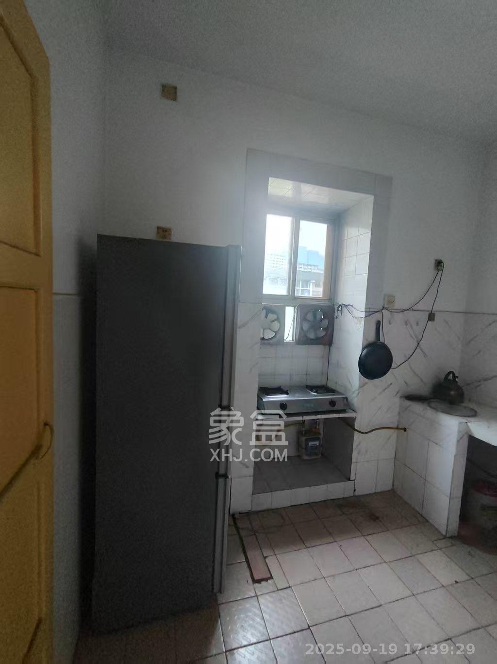 航天大院  2室1厅0卫    1400.0元/月室内图