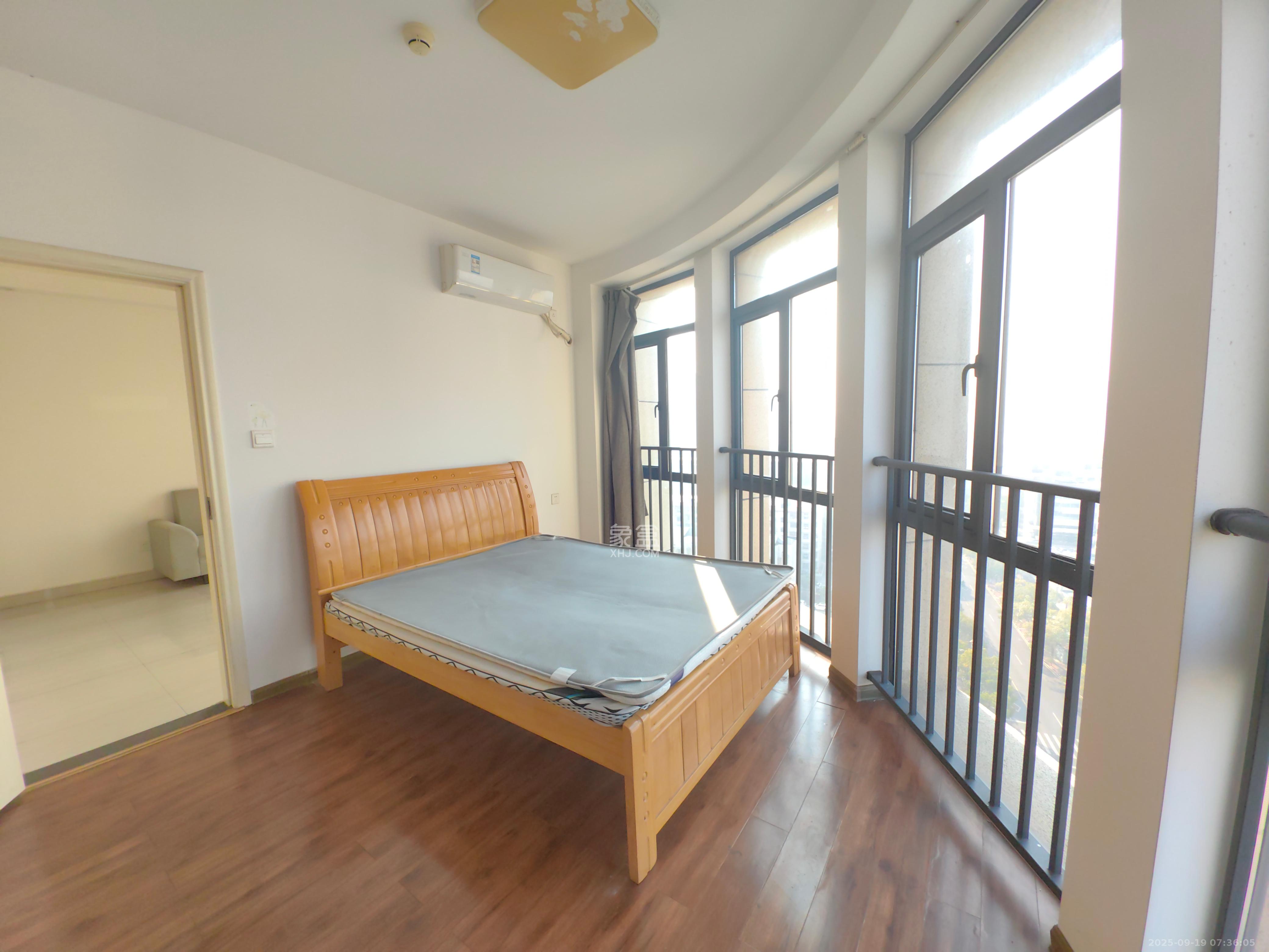 兆坤星悦荟  1室1厅1卫    1500.0元/月室内图