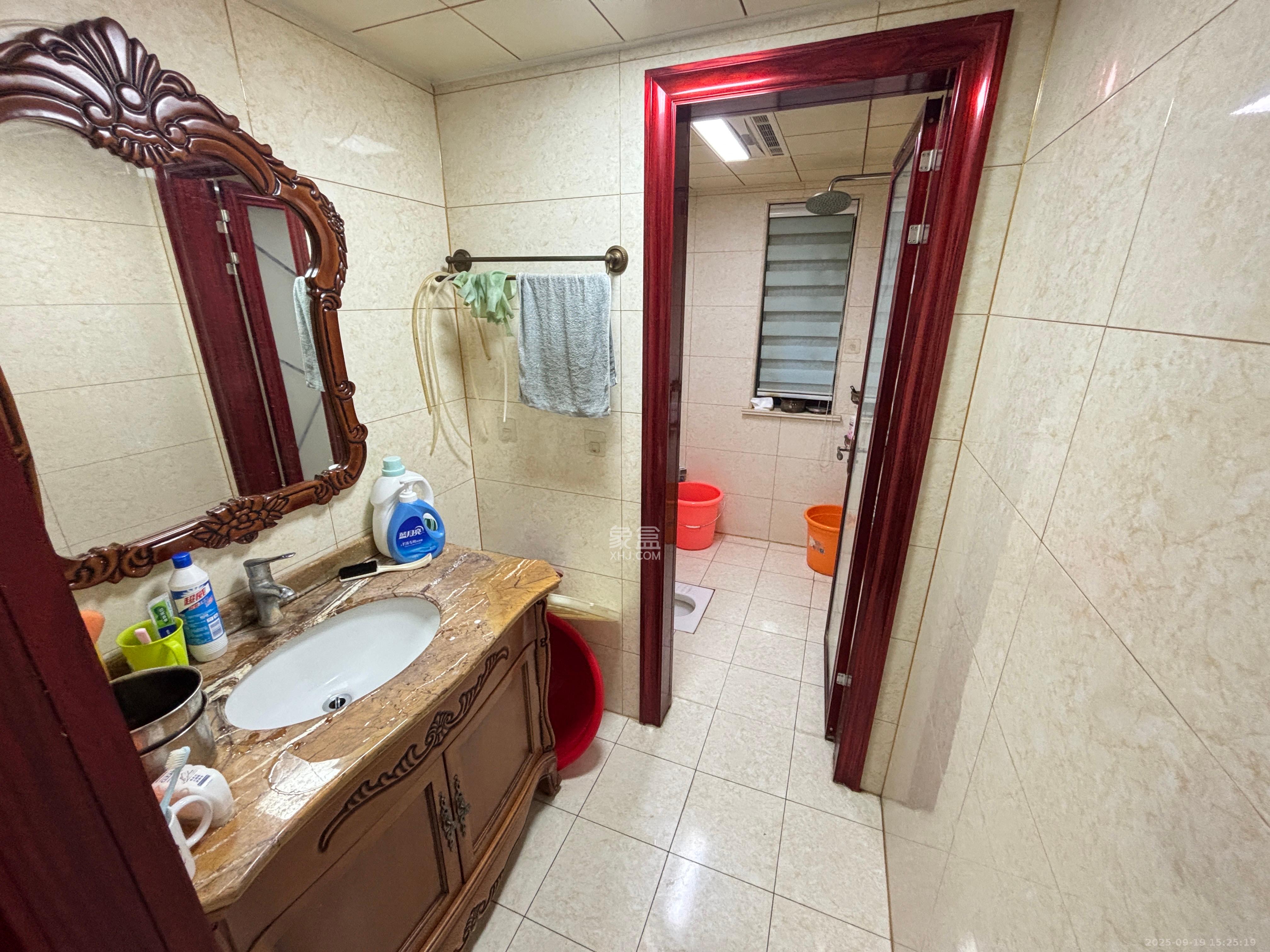 梅溪峰汇(房聚梅溪壹中心) 4室1厅2卫 3100.0元/月 梅溪峰汇(房聚梅溪壹中心) 4室1厅2卫 3100.0元/月室内图