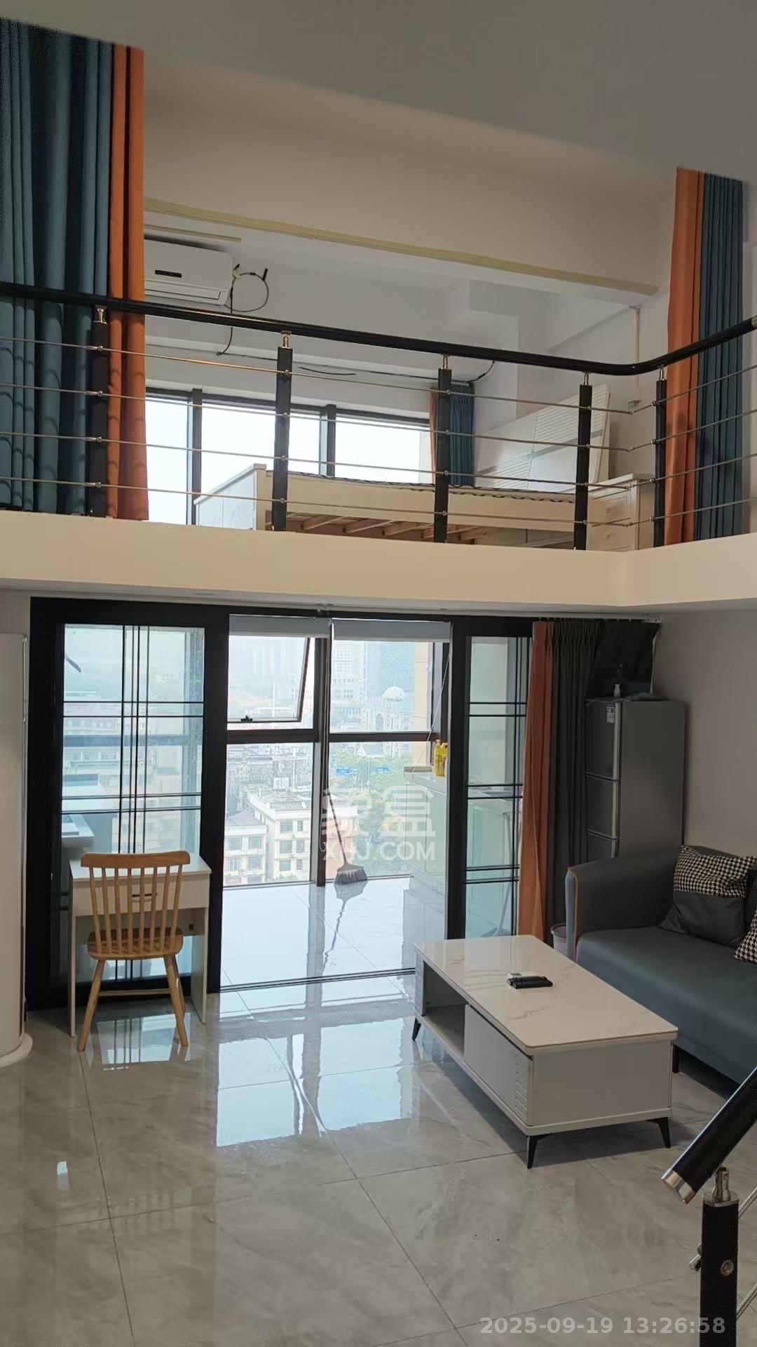 富兴悦府(富兴学府名邸) 2室1厅1卫 1600.0元/月 富兴悦府(富兴学府名邸) 2室1厅1卫 1600.0元/月室内图