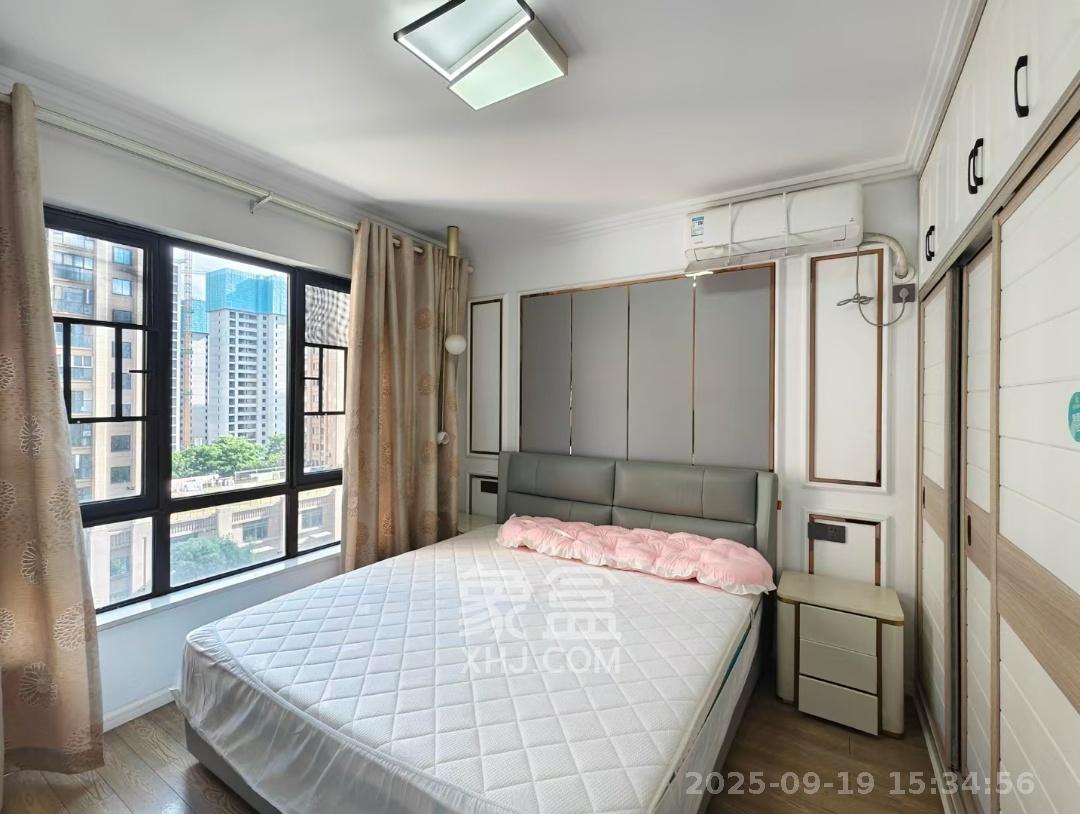 鑫远悦城（鑫远悦时代）  3室2厅1卫    3000.0元/月室内图