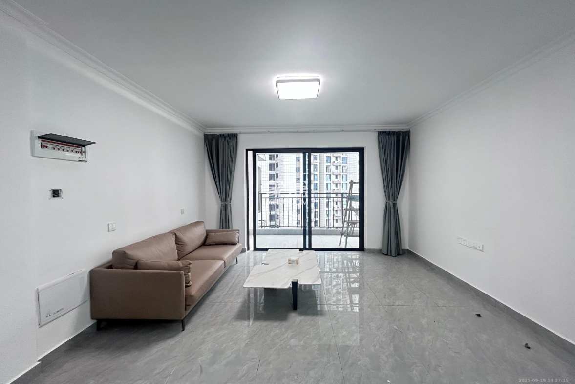 润和翰文府 4室2厅2卫 3000.0元/月 润和翰文府 4室2厅2卫 3000.0元/月室内图