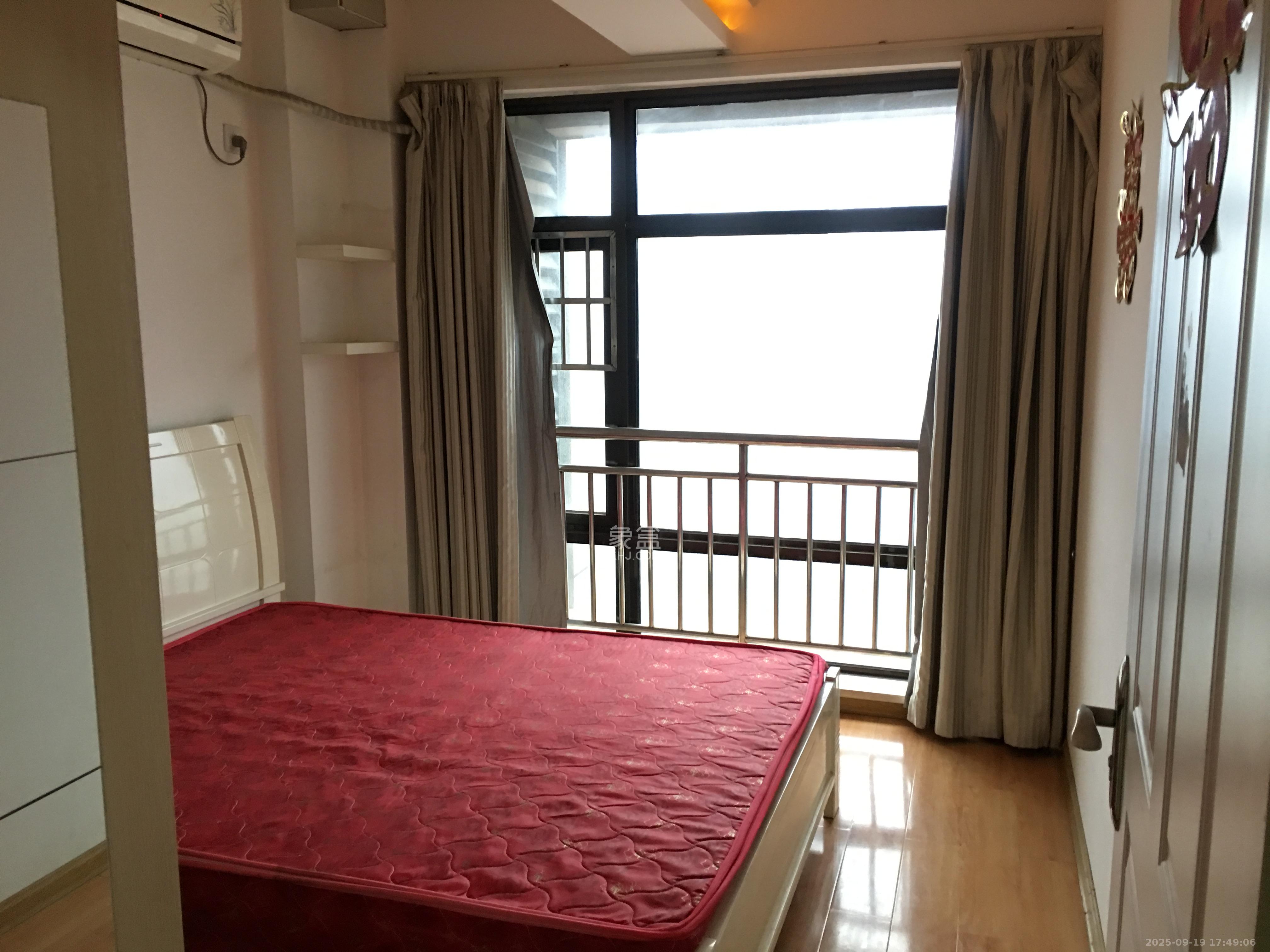 铂宫 2室1厅1卫 2200.0元/月 铂宫 2室1厅1卫 2200.0元/月室内图