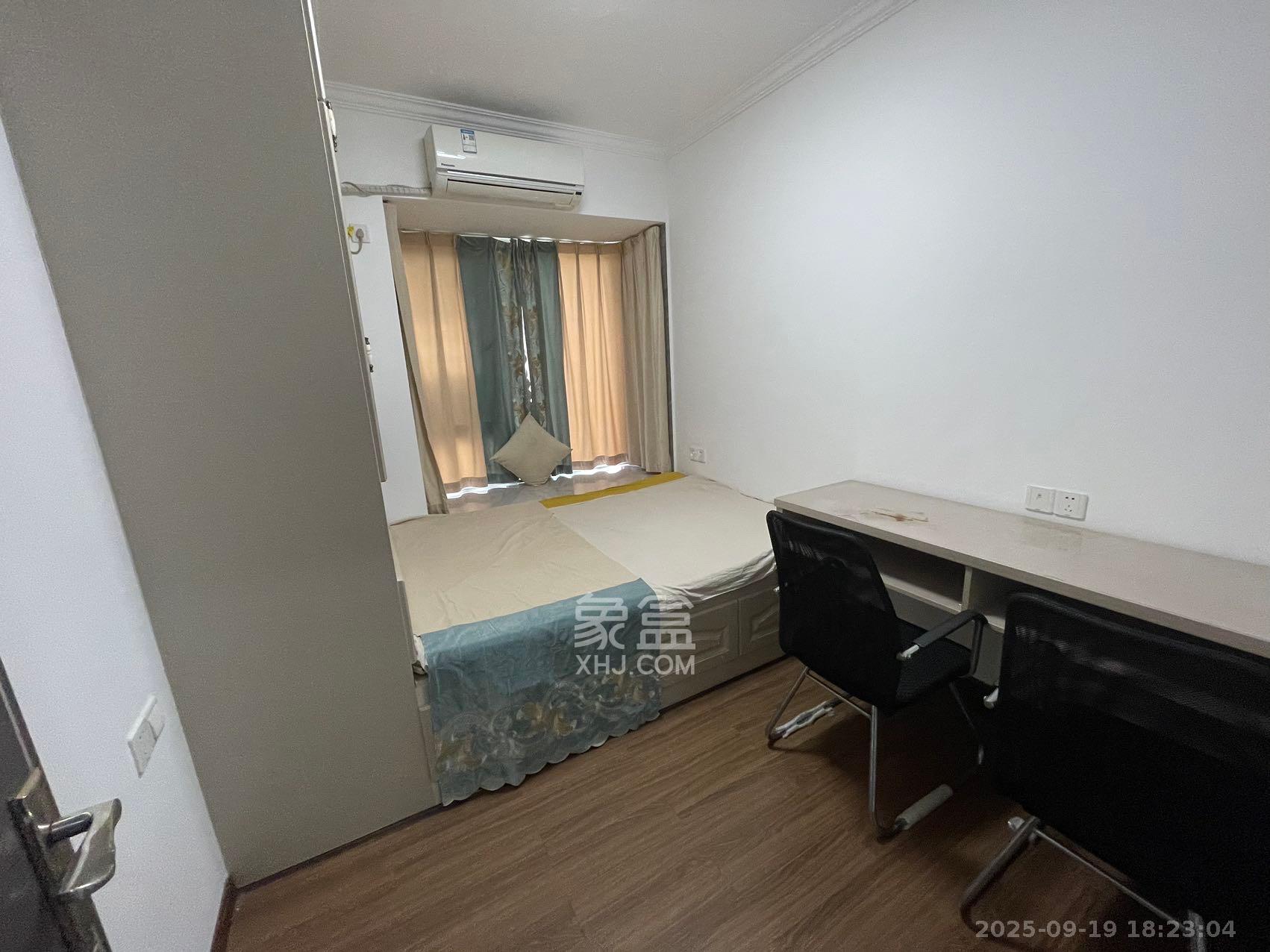 北辰三角洲C2区 3室2厅2卫 4300.0元/月 北辰三角洲C2区 3室2厅2卫 4300.0元/月室内图