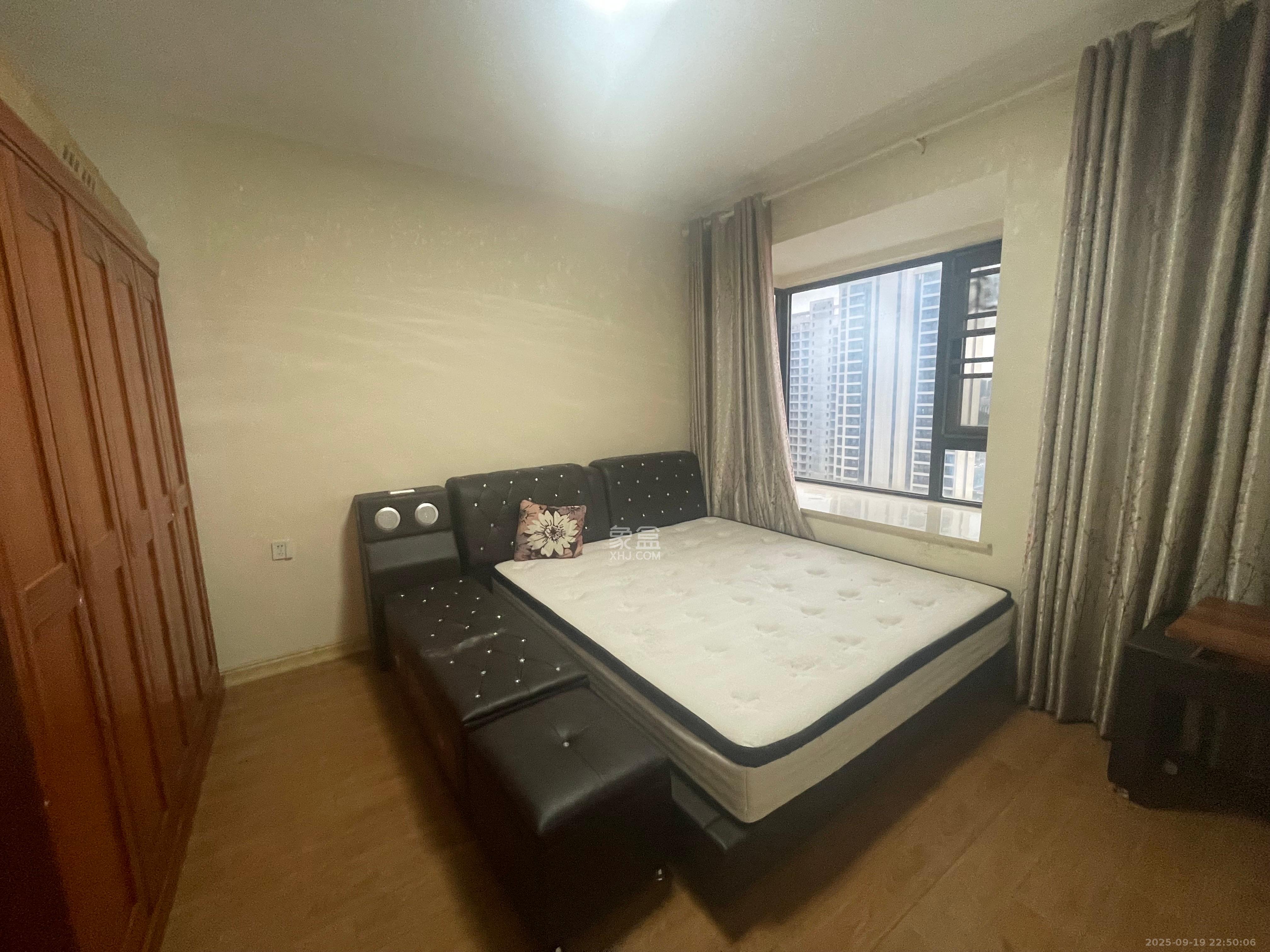 北京御园一二期（国泰嘉园）  3室2厅2卫    2600.0元/月室内图