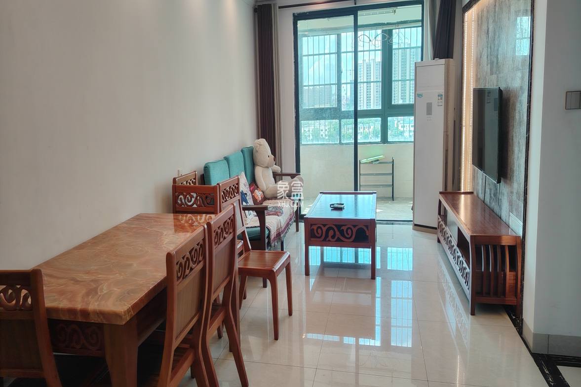 新城吾悦广场 3室2厅1卫 2700.0元/月 新城吾悦广场 3室2厅1卫 2700.0元/月户型图