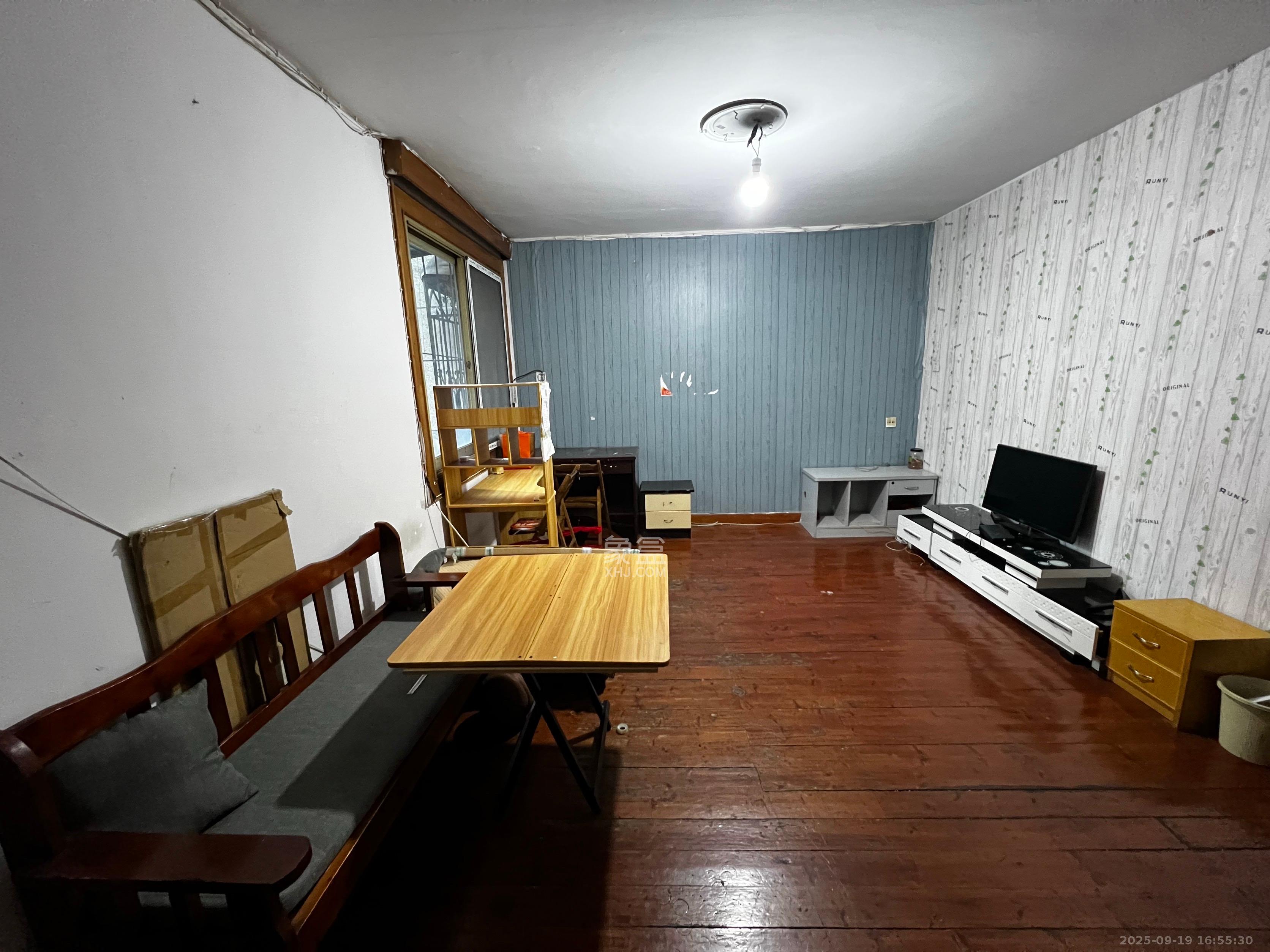 恒达花园 2室1厅1卫 1400.0元/月 恒达花园 2室1厅1卫 1400.0元/月室内图