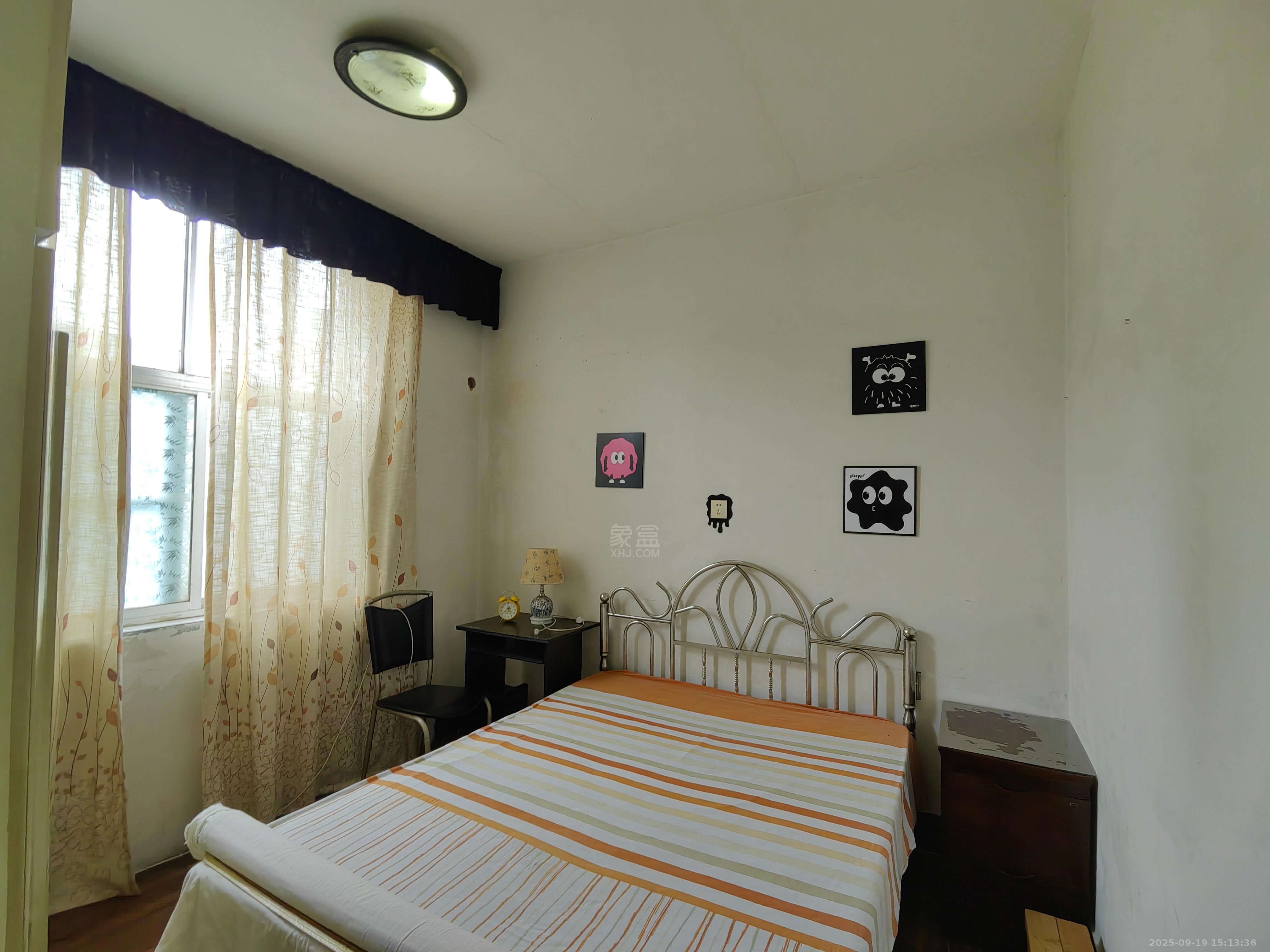 石峰区怡园小区 2室1厅1卫 500.0元/月 石峰区怡园小区 2室1厅1卫 500.0元/月室内图