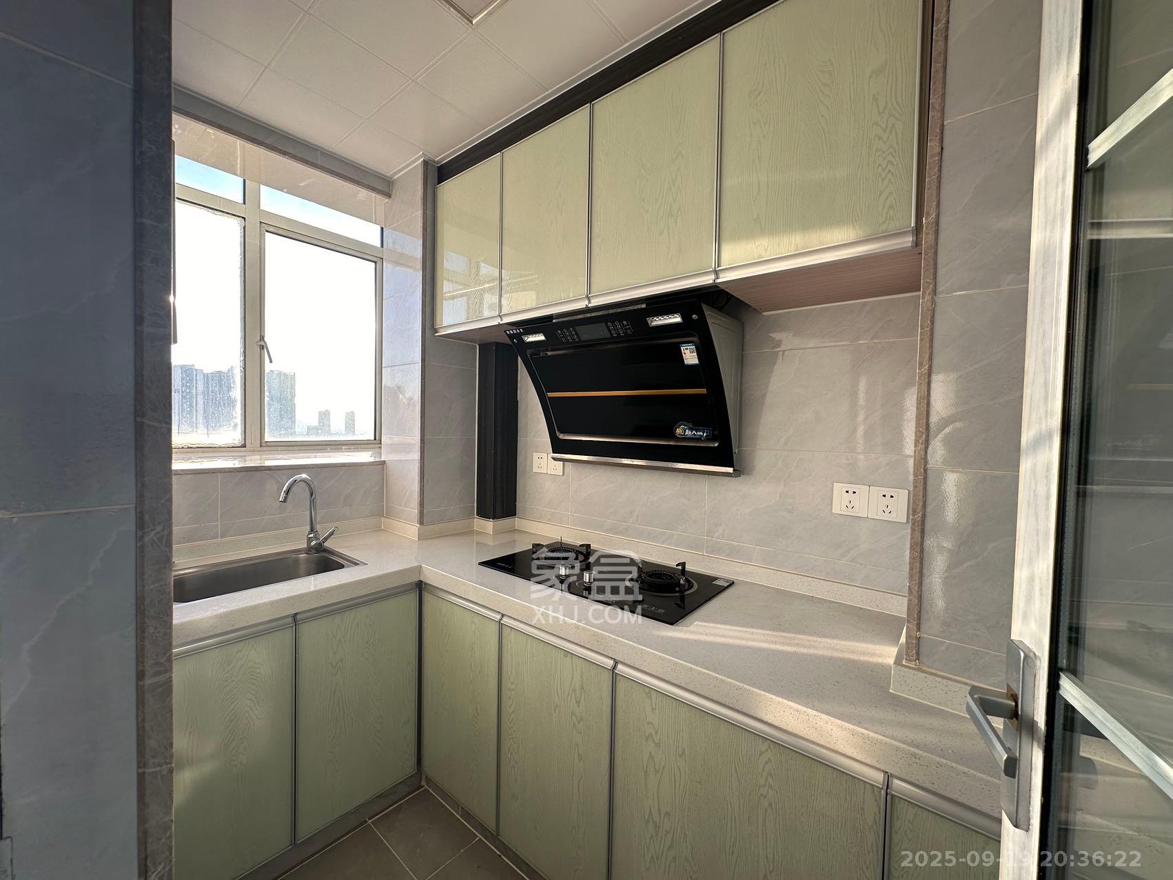 中远公馆  2室2厅1卫    2550.0元/月室内图