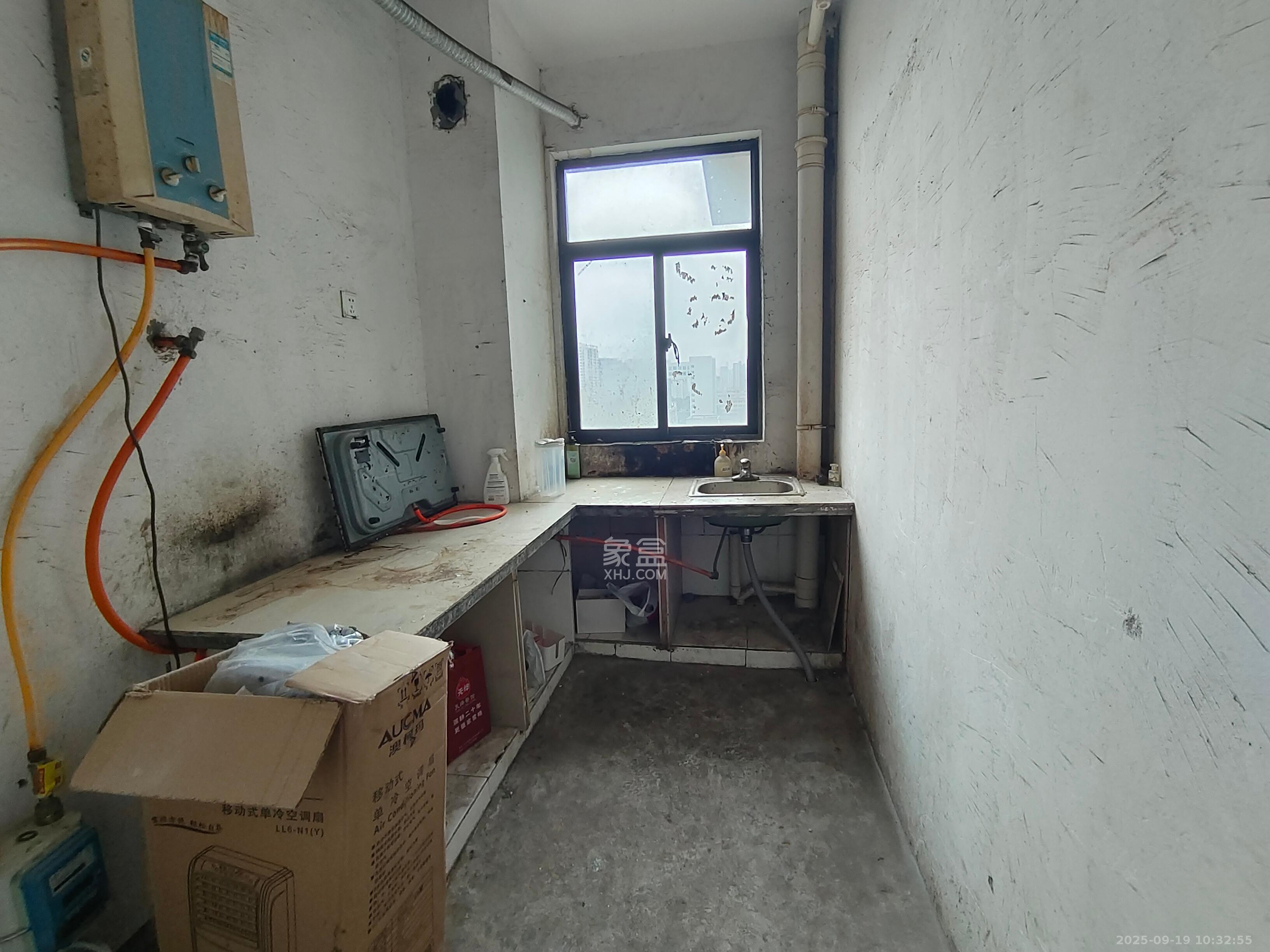 福邸雅苑 3室2厅1卫 1680.0元/月 福邸雅苑 3室2厅1卫 1680.0元/月室内图