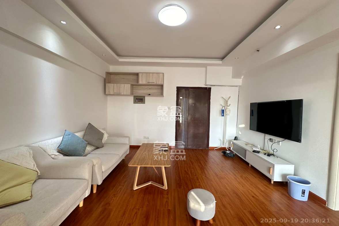 中远公馆 2室2厅1卫 2550.0元/月 中远公馆 2室2厅1卫 2550.0元/月室内图