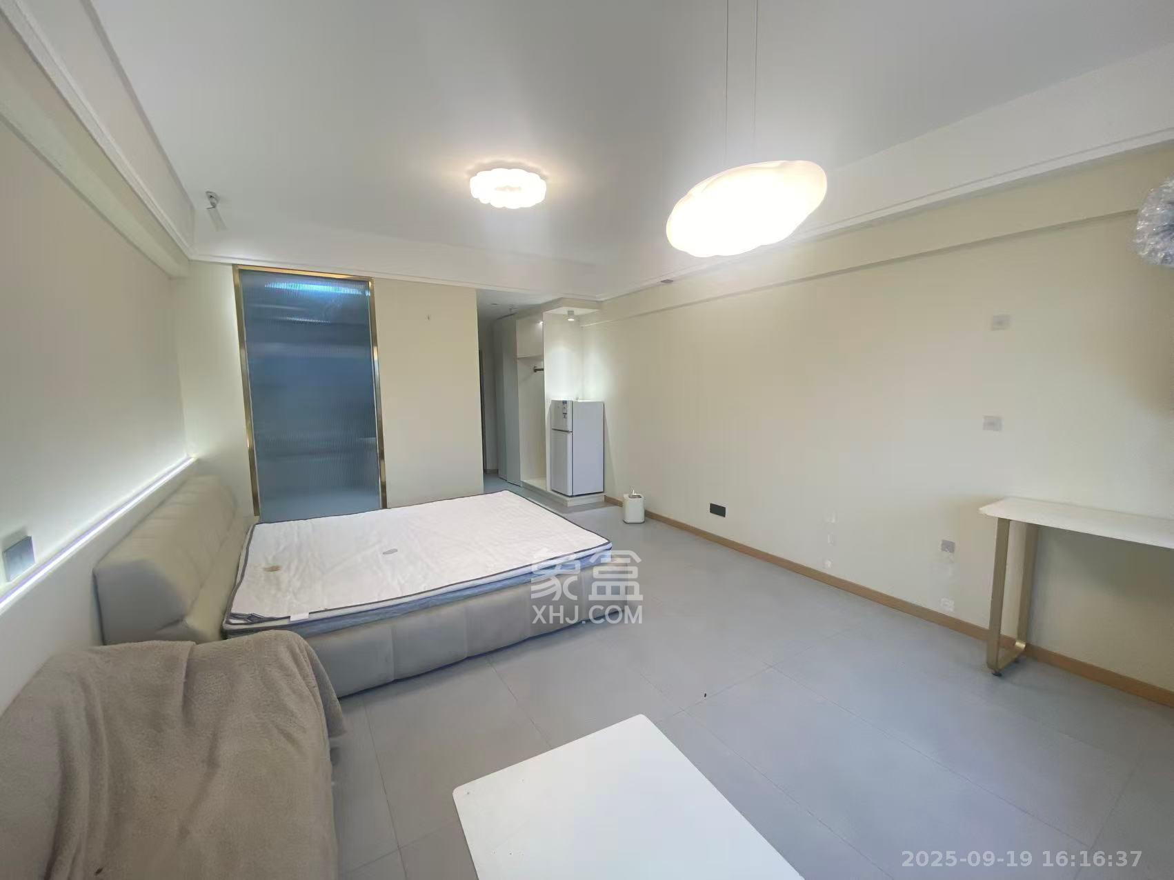 湘域相遇  1室1厅1卫    1750.0元/月室内图