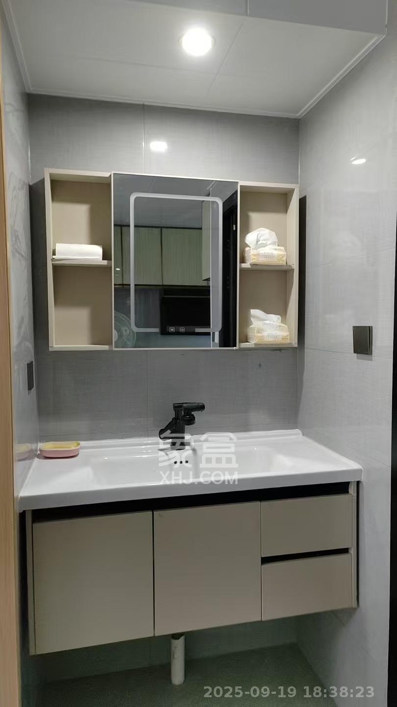 东南明苑 3室0厅0卫 2500.0元/月 东南明苑 3室0厅0卫 2500.0元/月室内图