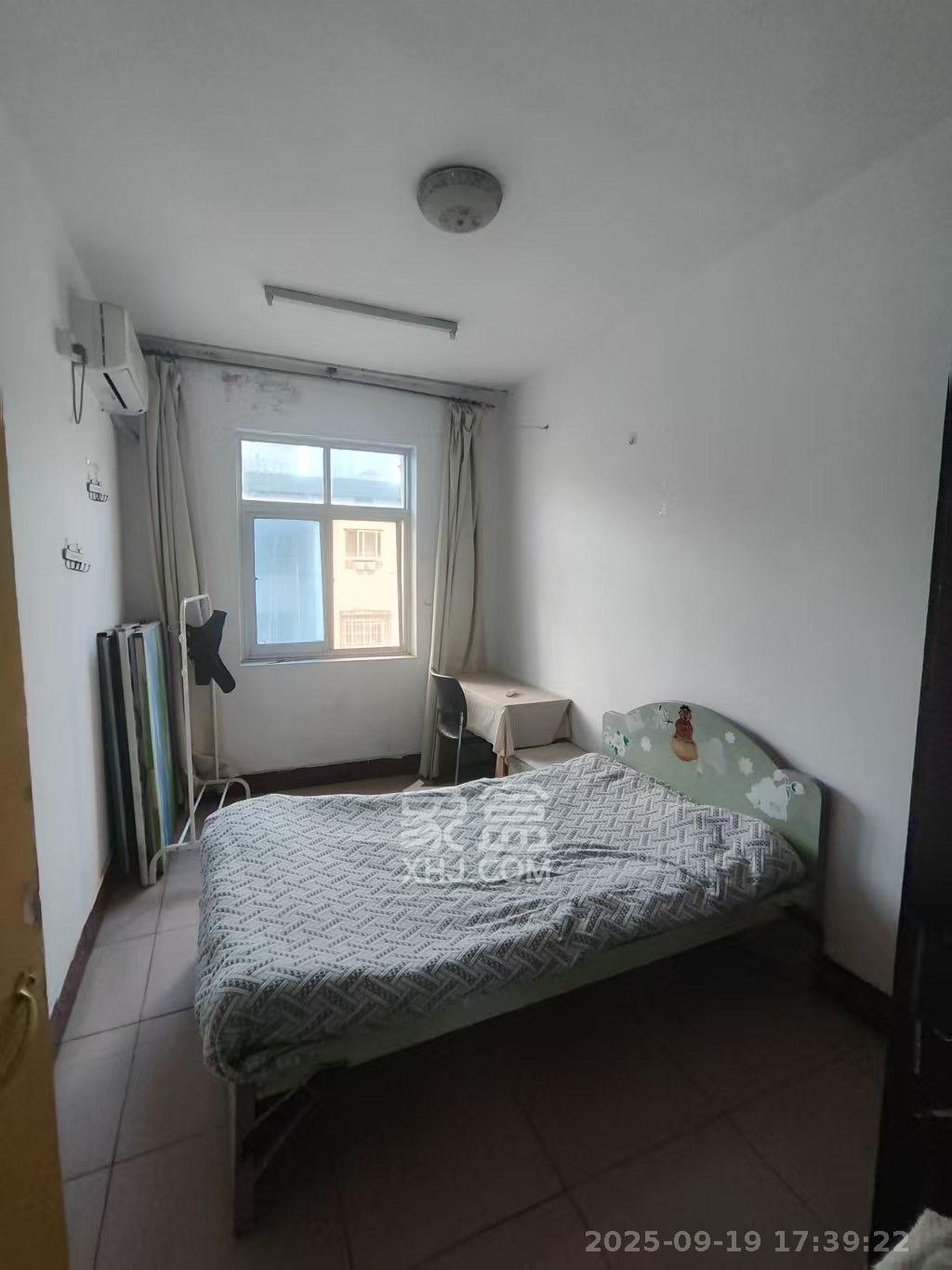 航天大院  2室1厅0卫    1400.0元/月室内图