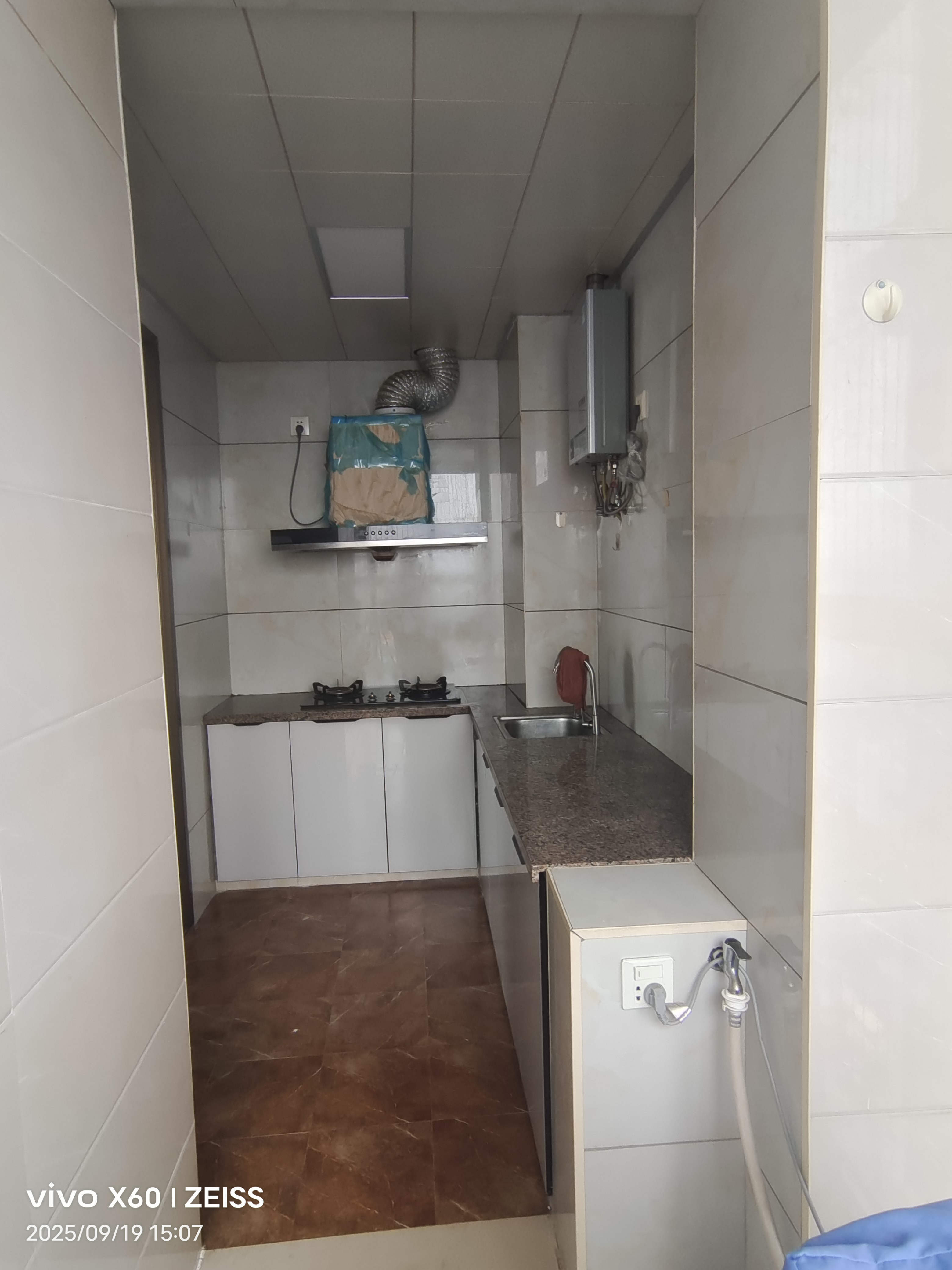 御笔华章  1室1厅1卫    1500.0元/月室内图