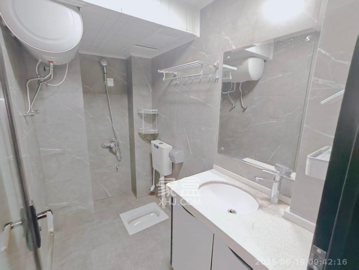 西子湖畔沃府 1室2厅2卫 1250.0元/月 西子湖畔沃府 1室2厅2卫 1250.0元/月室内图