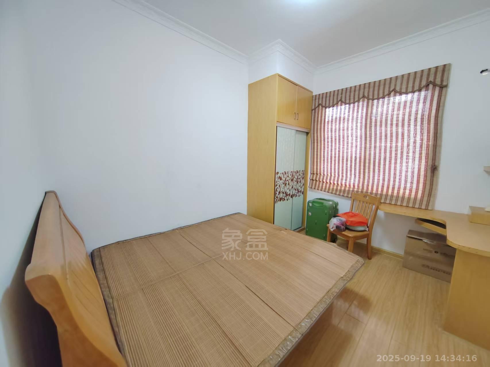 香草园二期春晓  2室2厅1卫    1600.0元/月室内图